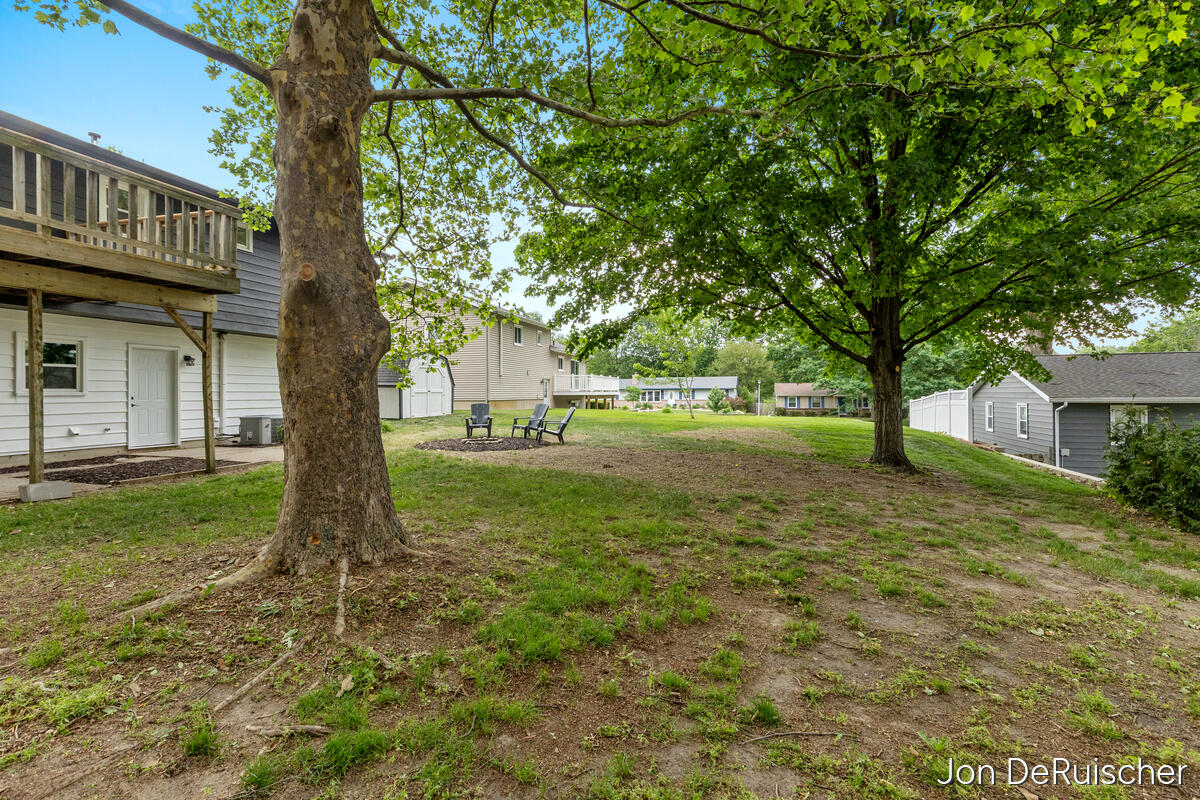 990 72nd Street SE Grand Rapids MI 49508