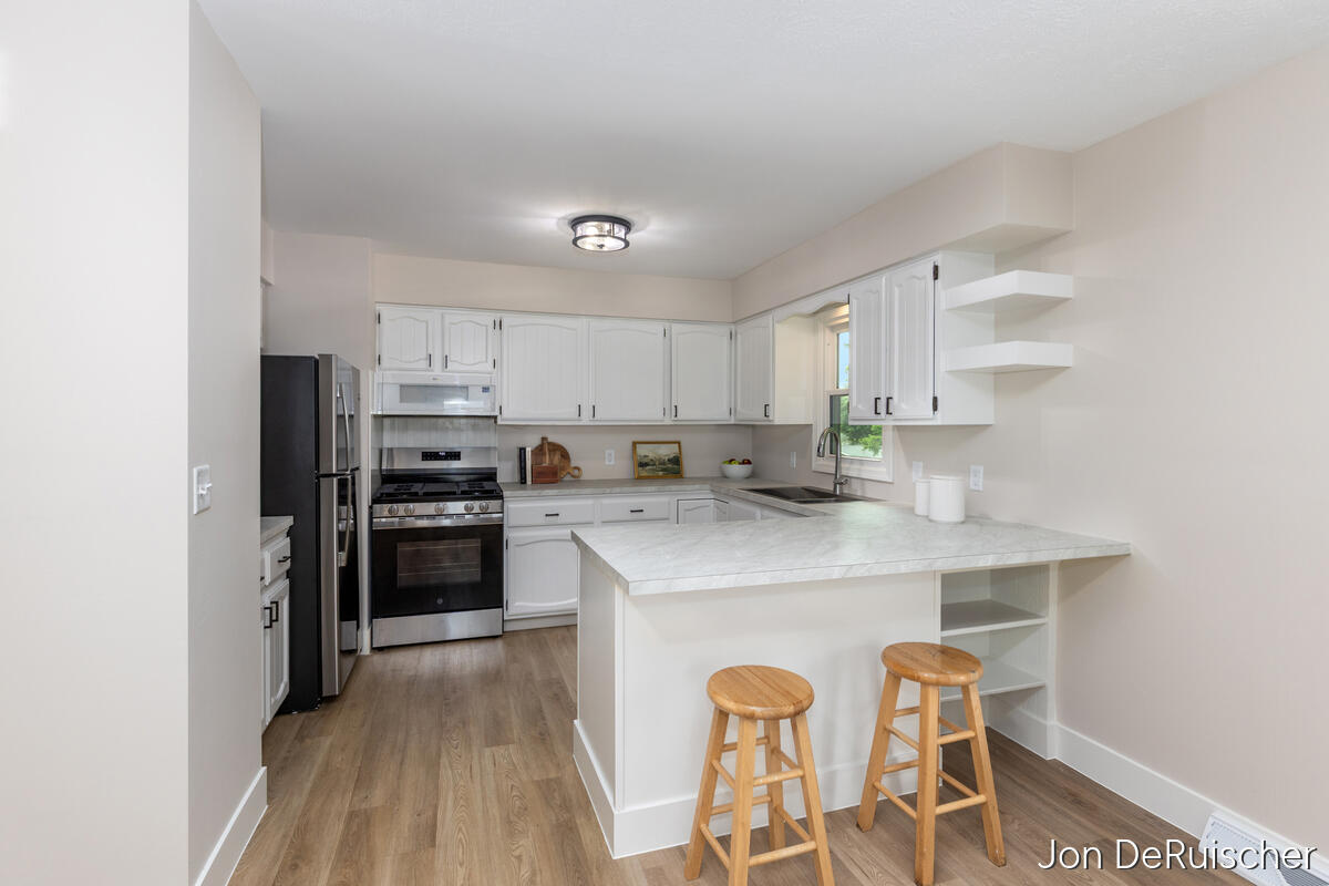 990 72nd Street SE Grand Rapids MI 49508