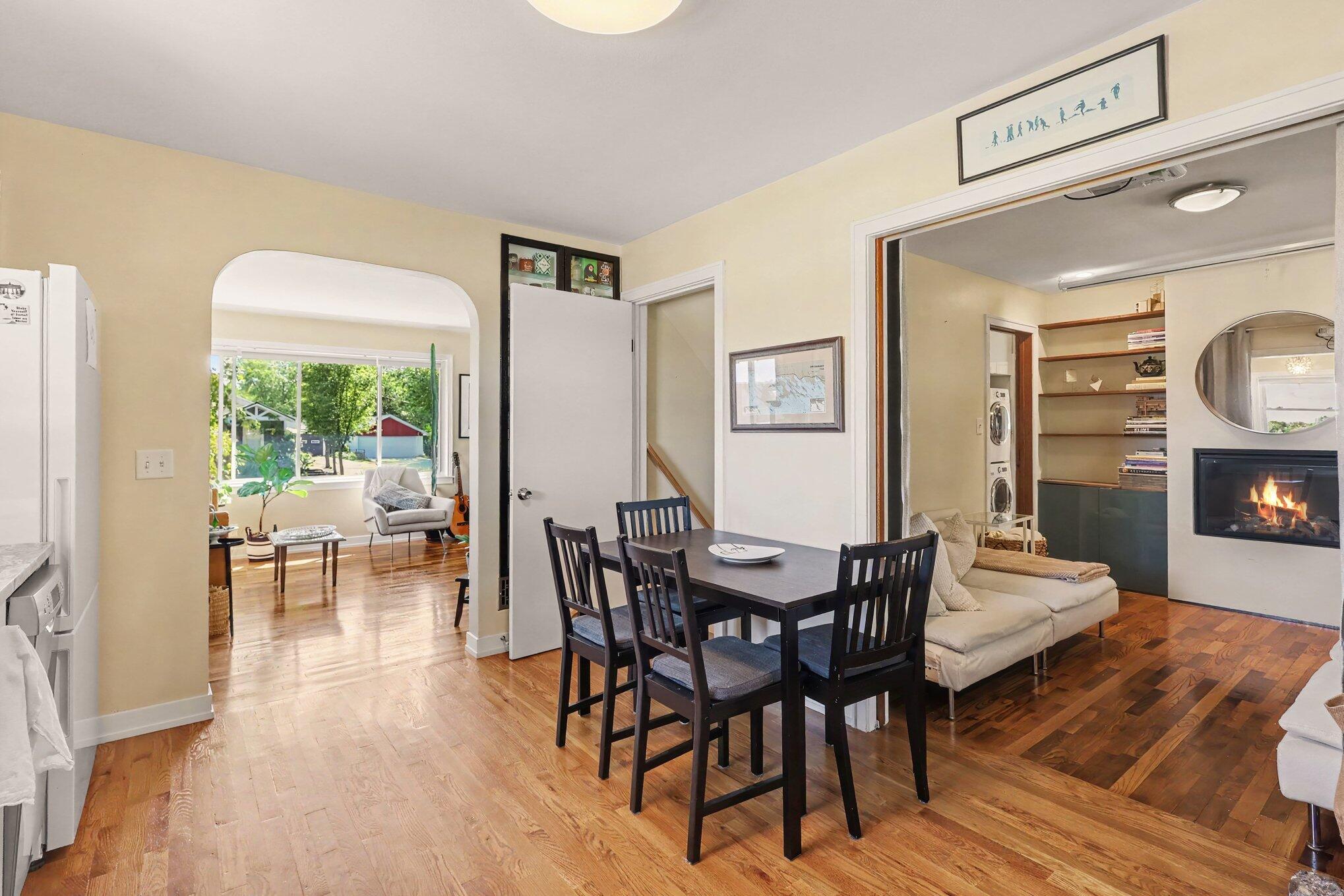549 Colfax Avenue Grand Haven MI 49417