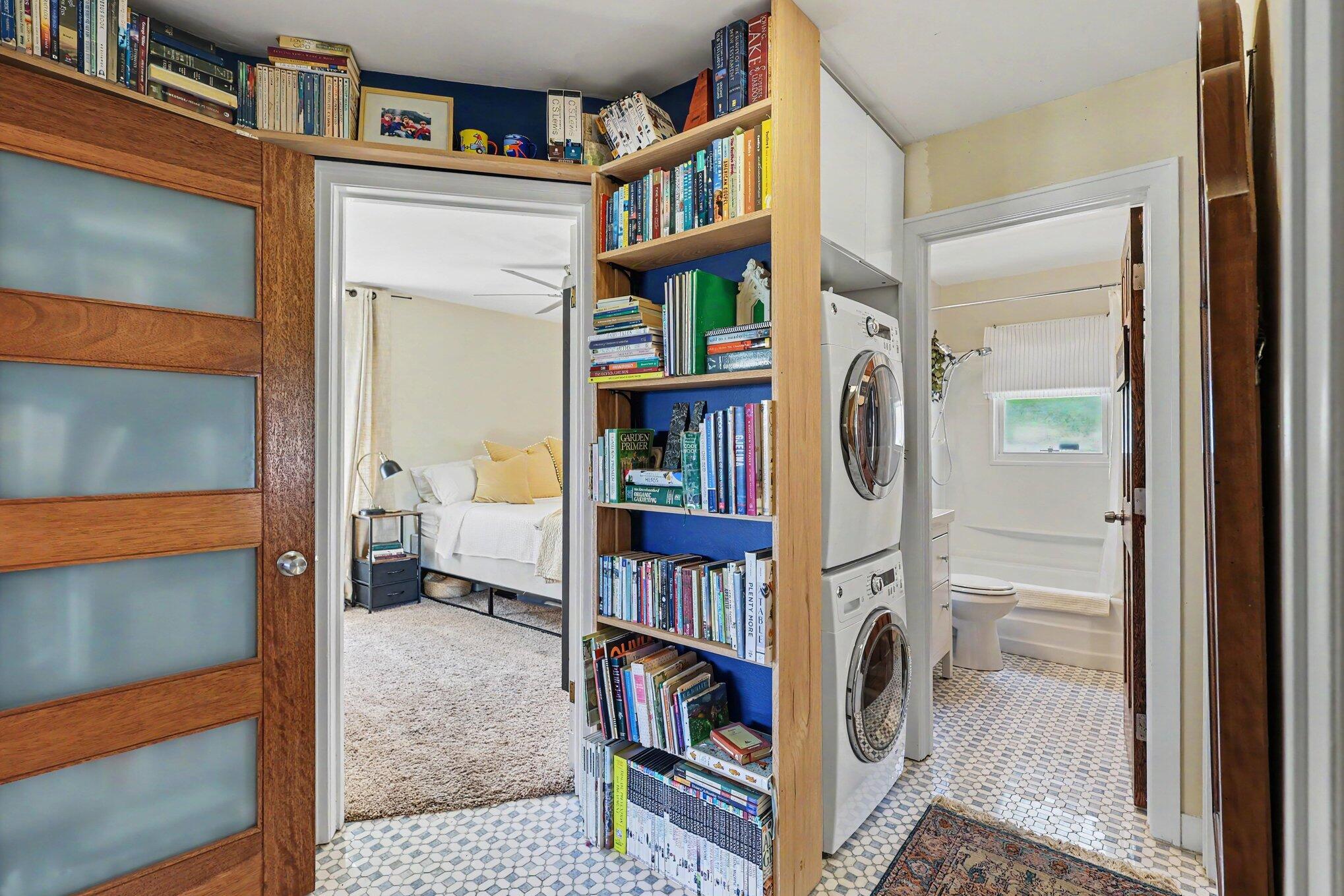 549 Colfax Avenue Grand Haven MI 49417