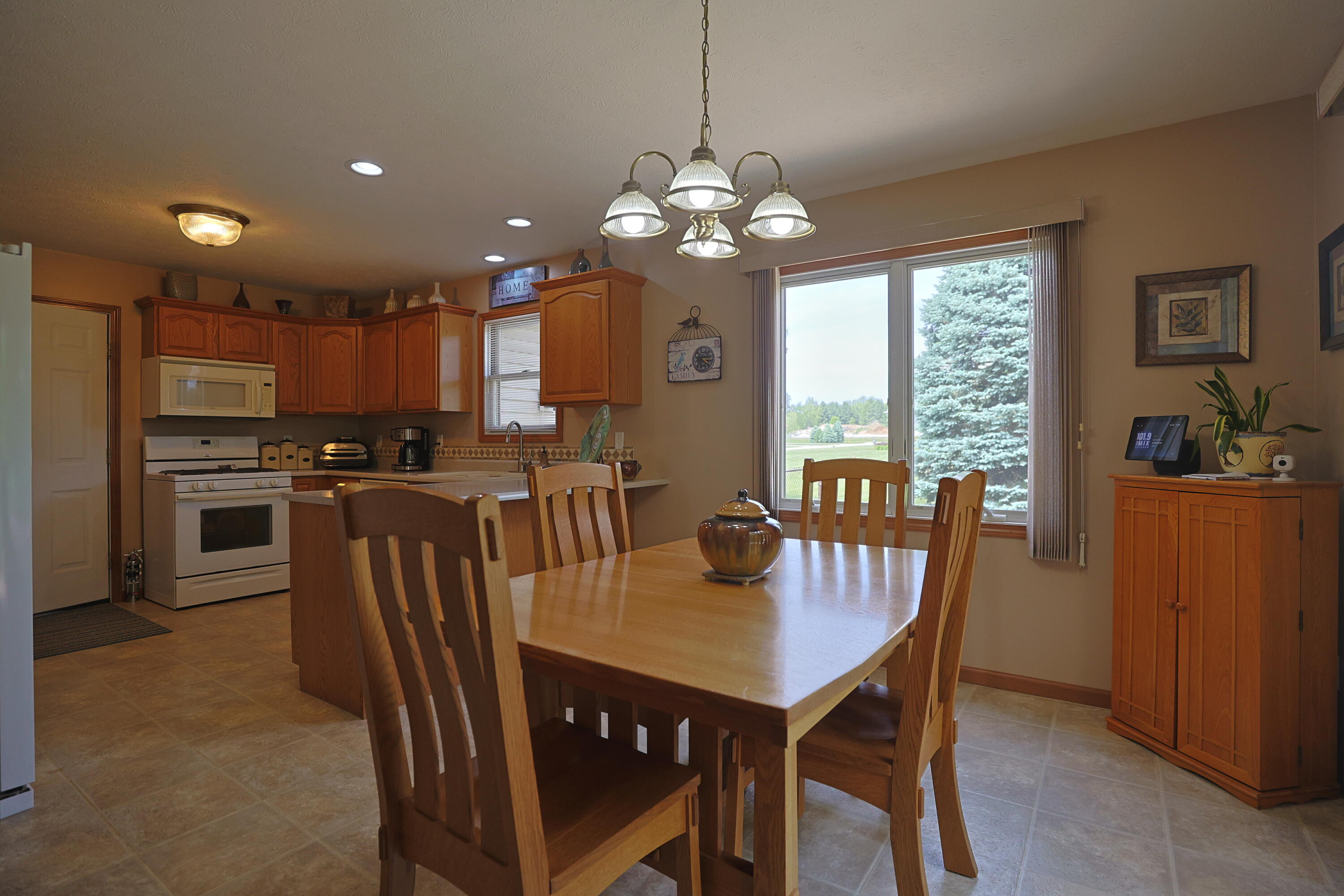 70895 Kristy Lane Edwardsburg MI 49112