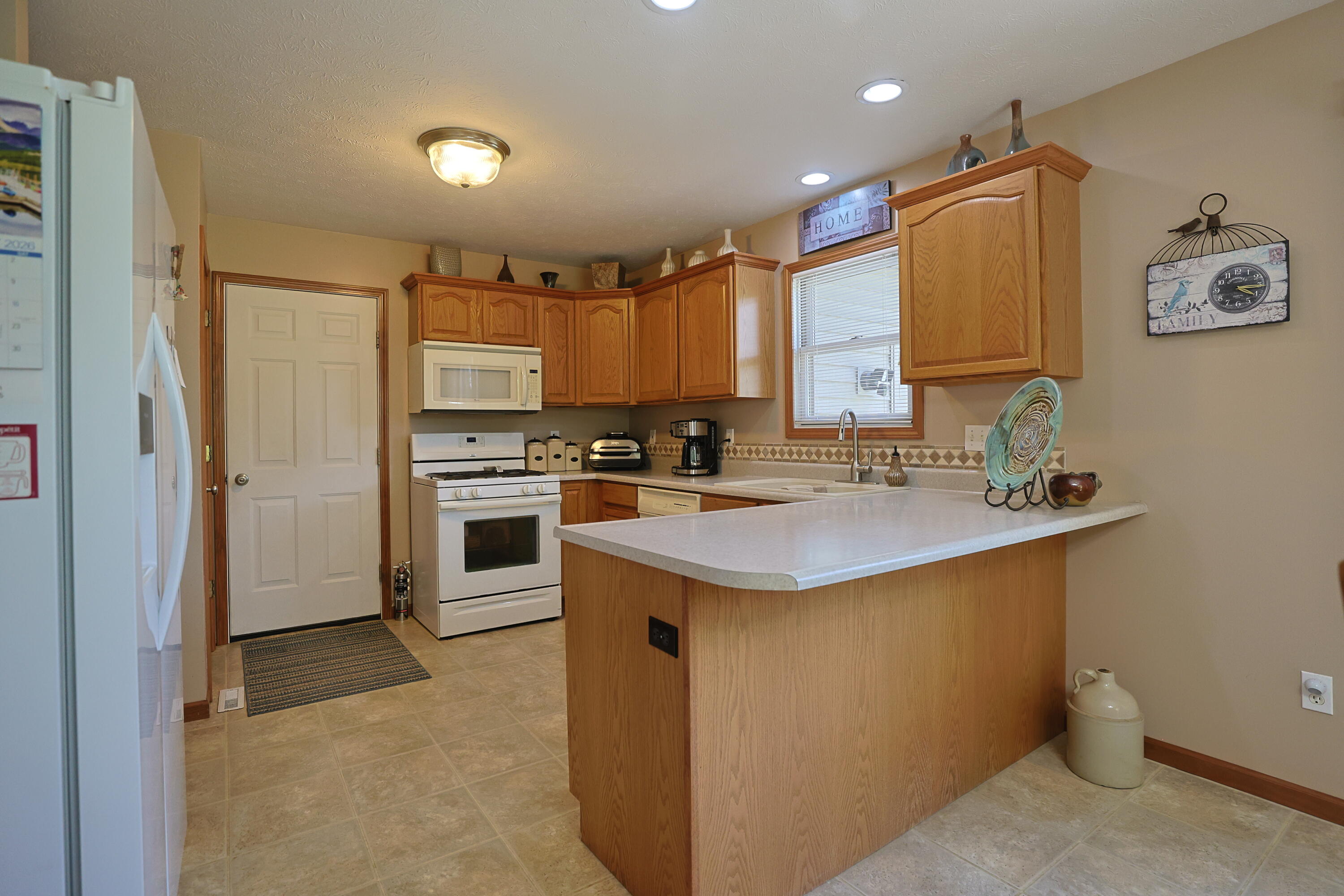 70895 Kristy Lane Edwardsburg MI 49112