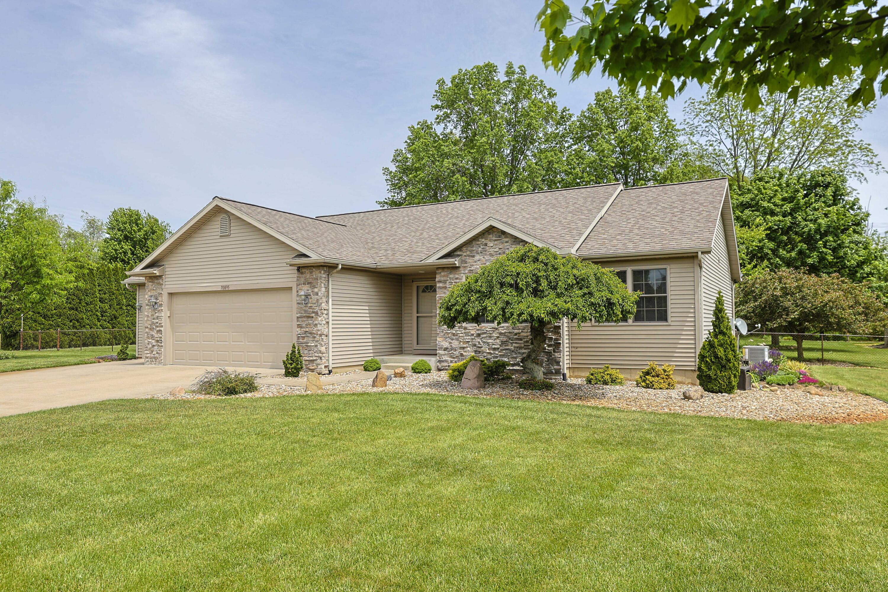 70895 Kristy Lane Edwardsburg MI 49112