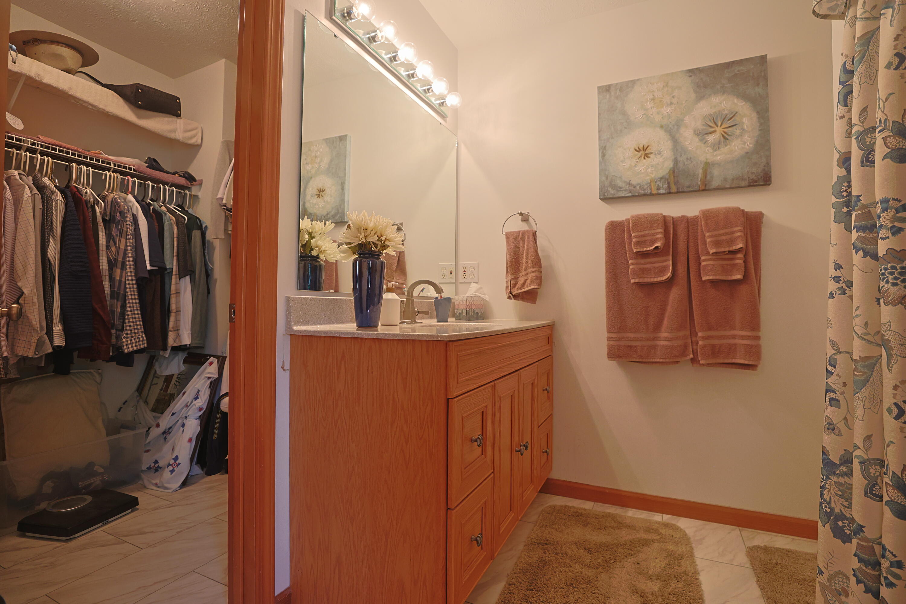 70895 Kristy Lane Edwardsburg MI 49112