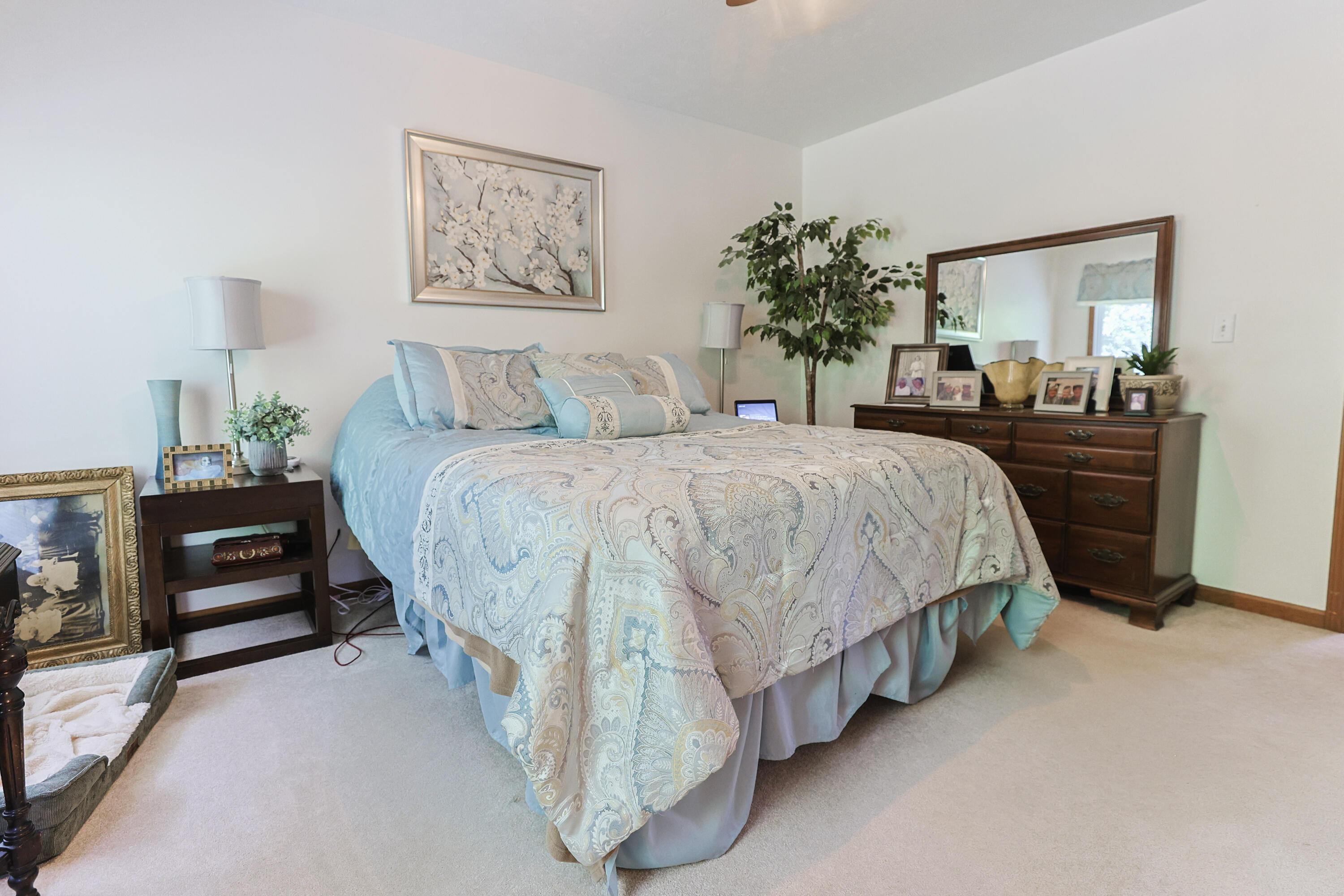 70895 Kristy Lane Edwardsburg MI 49112