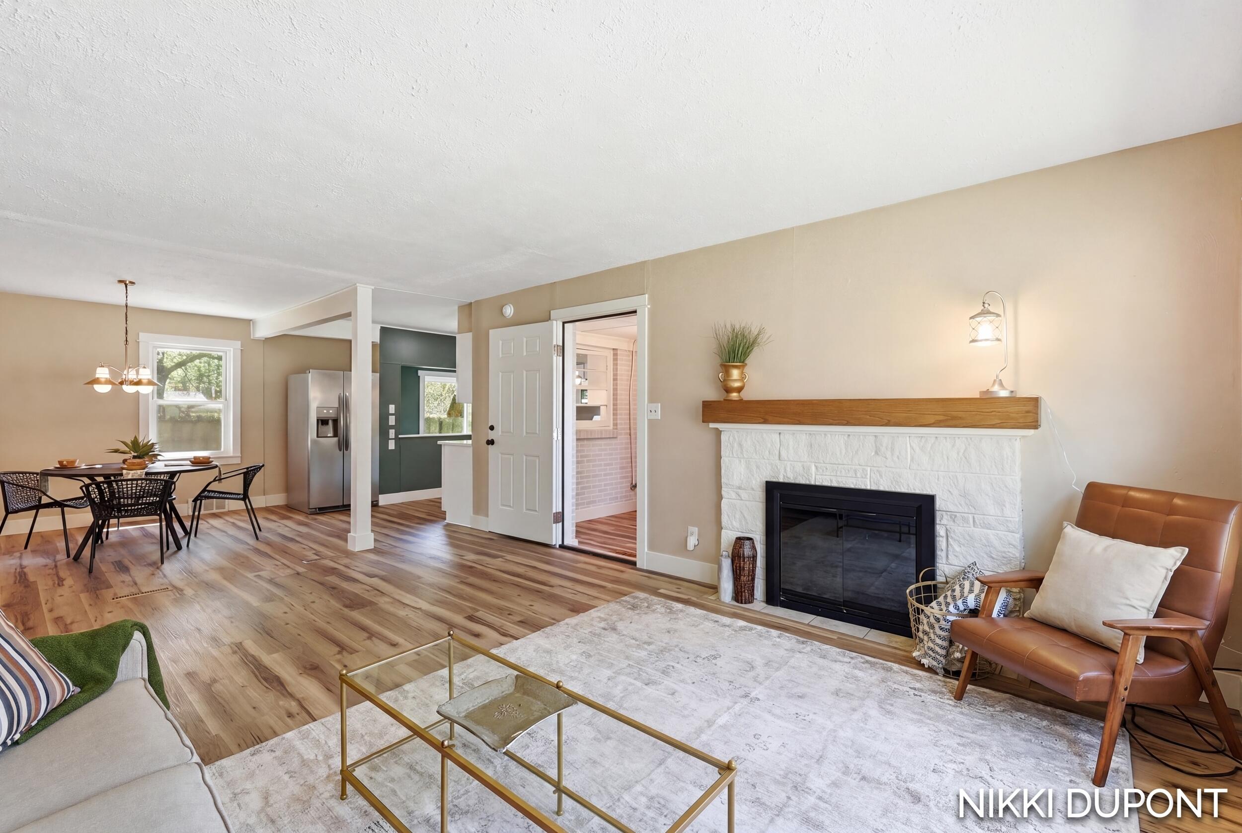 382 Dale Avenue Benton Harbor MI 49022