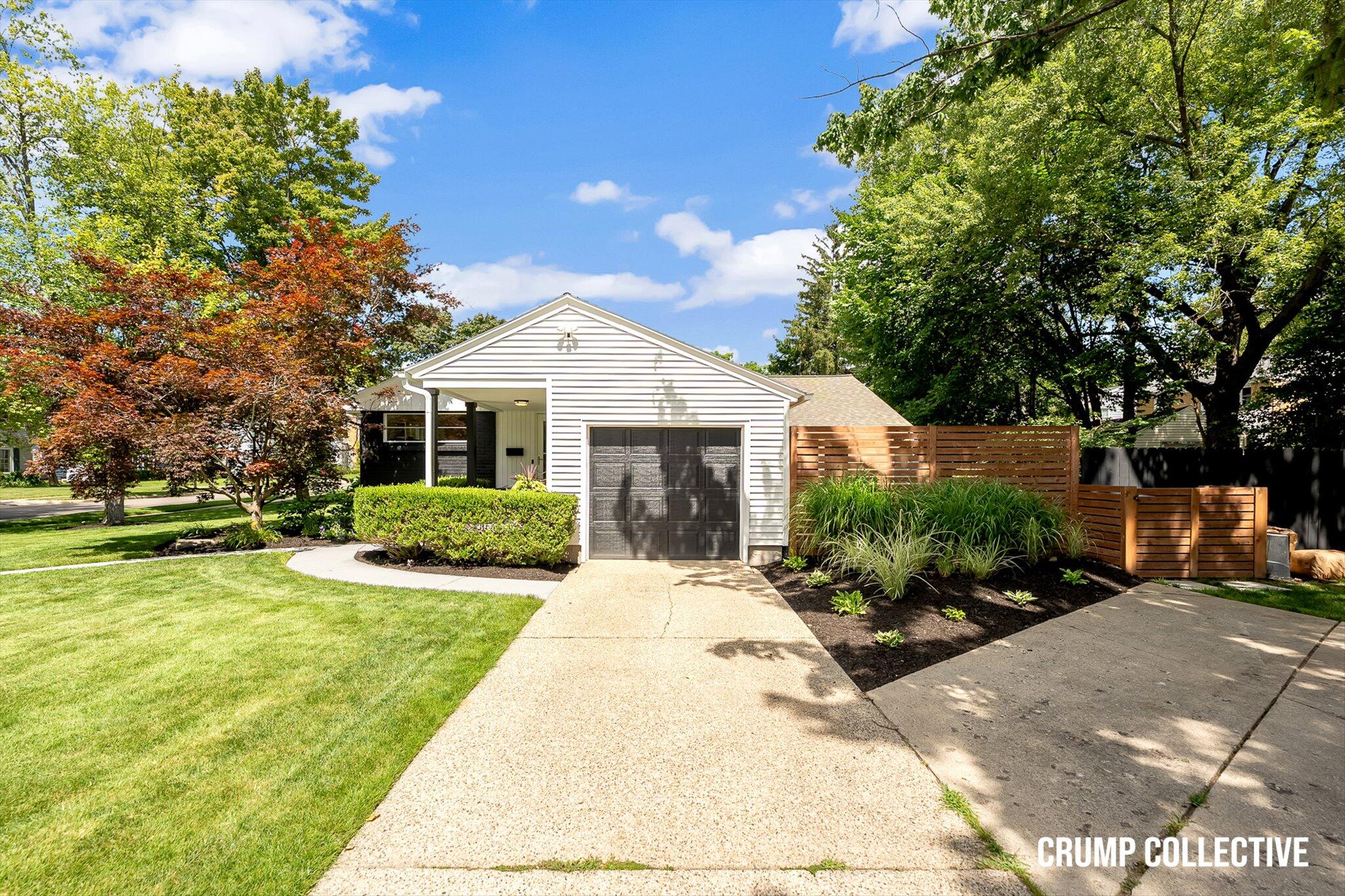 1050 San Jose Drive SE East Grand Rapids MI 49506