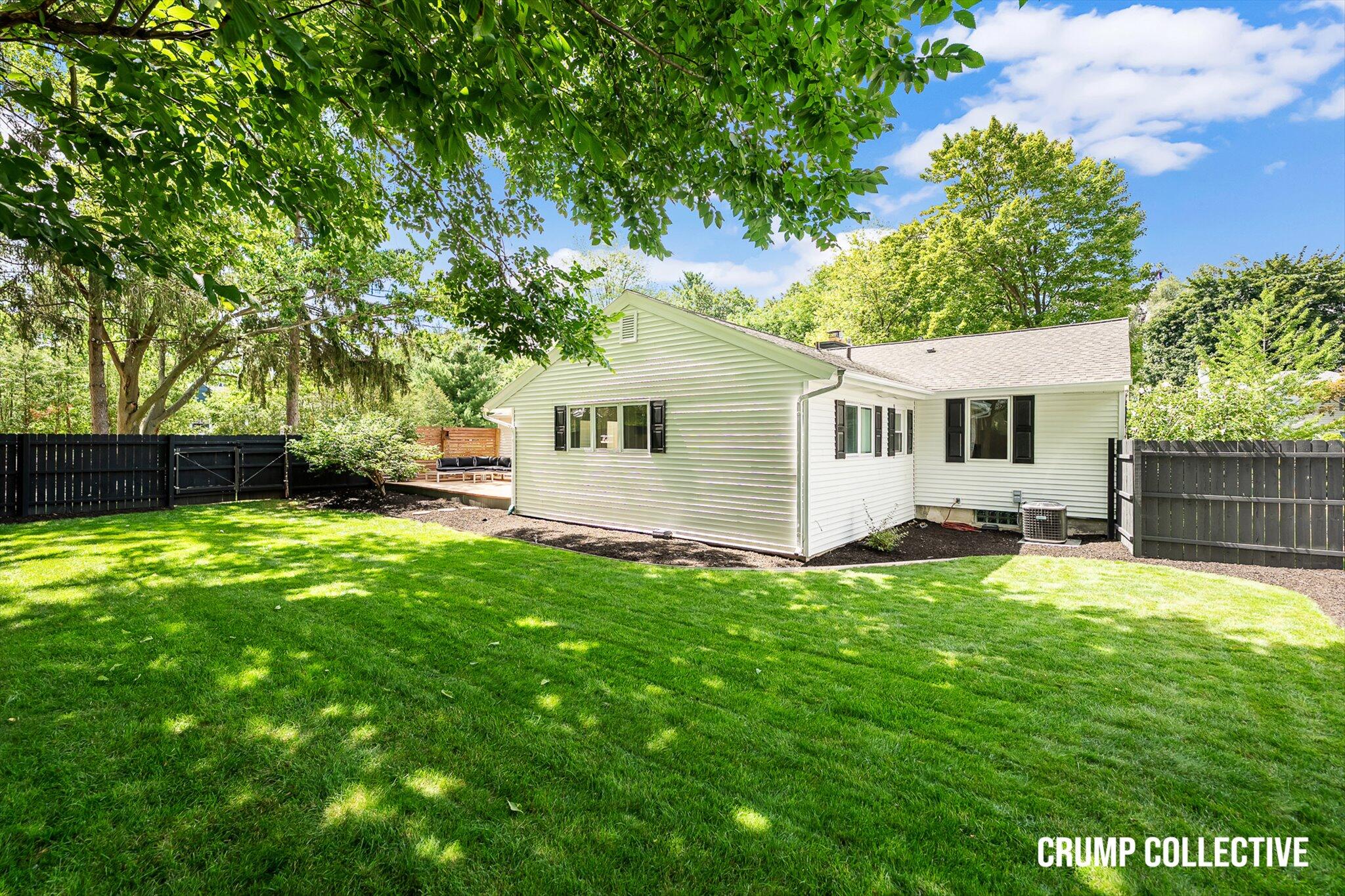 1050 San Jose Drive SE East Grand Rapids MI 49506