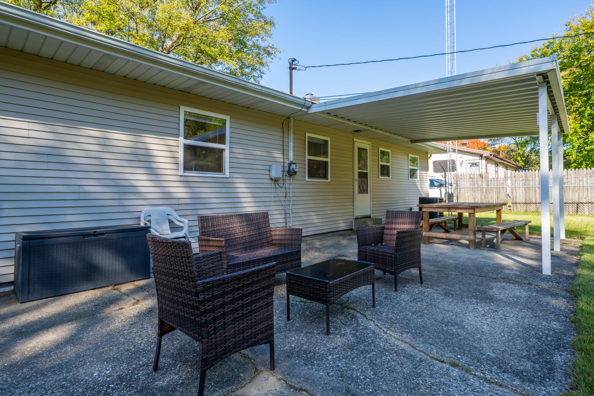 1613 Kay Drive Benton Harbor MI 49022