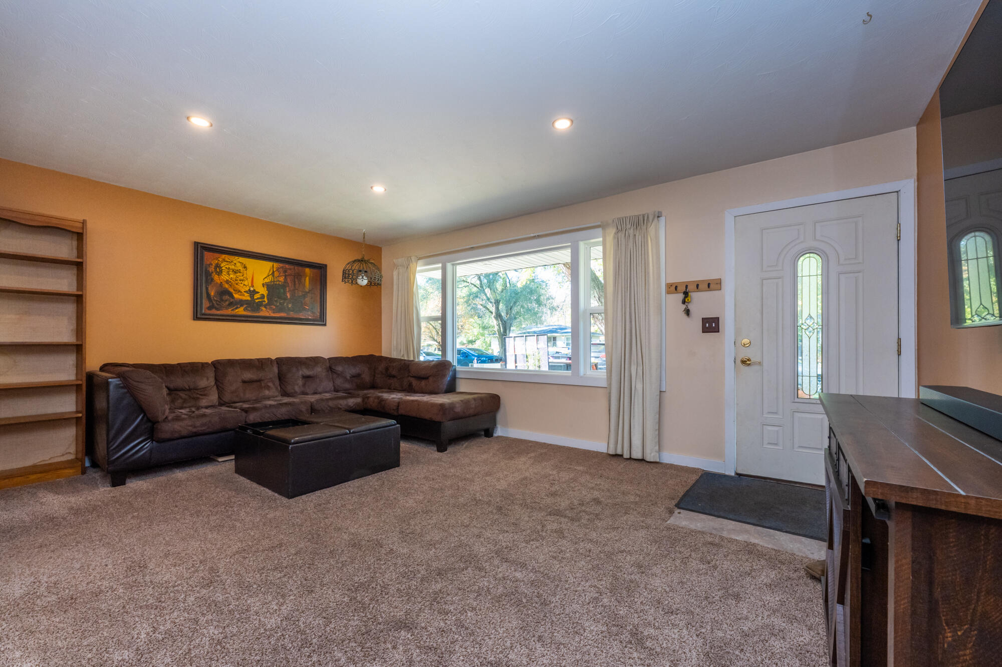 1613 Kay Drive Benton Harbor MI 49022