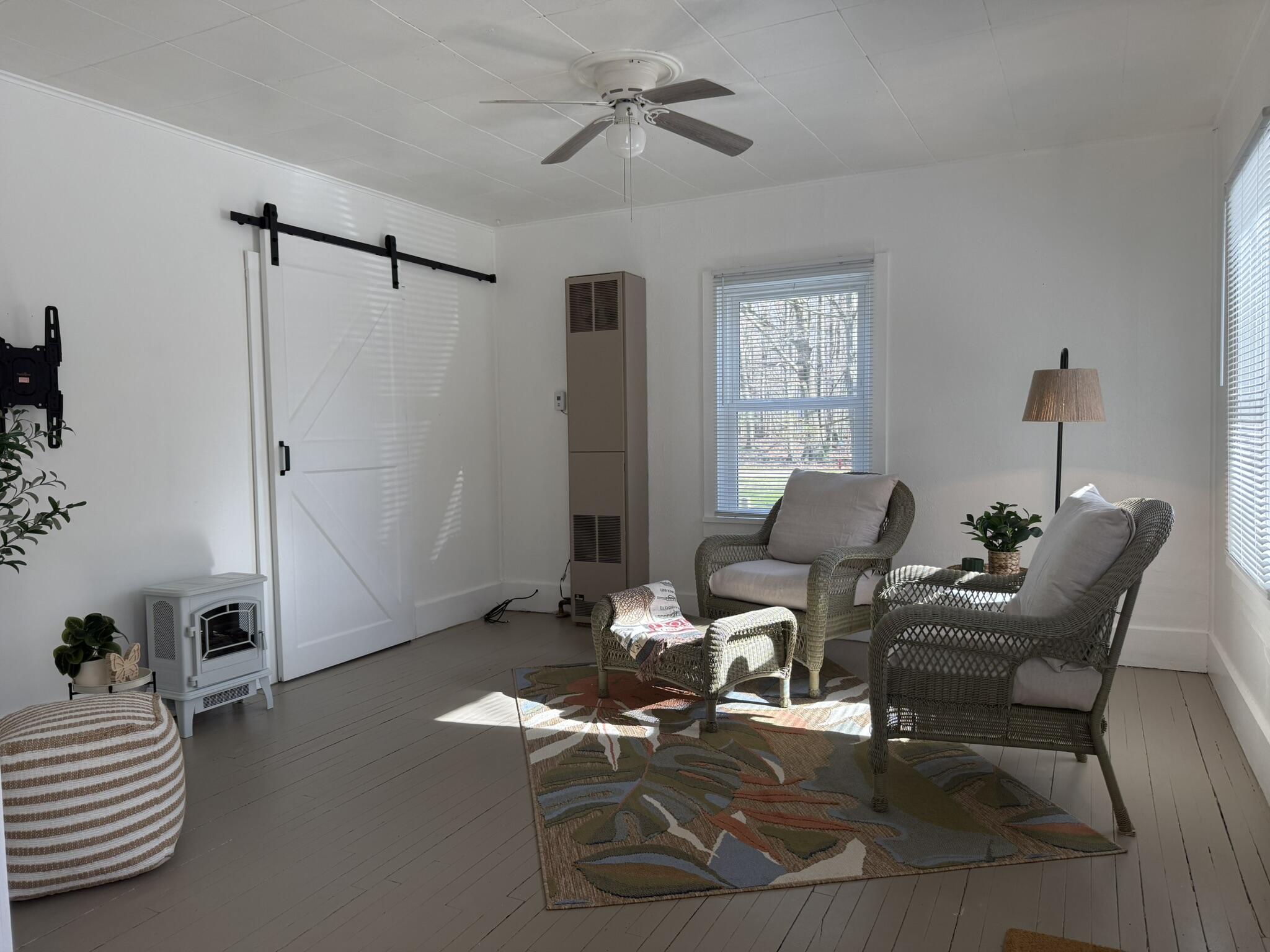 2148 N Lakeshore Drive Ludington MI 49431