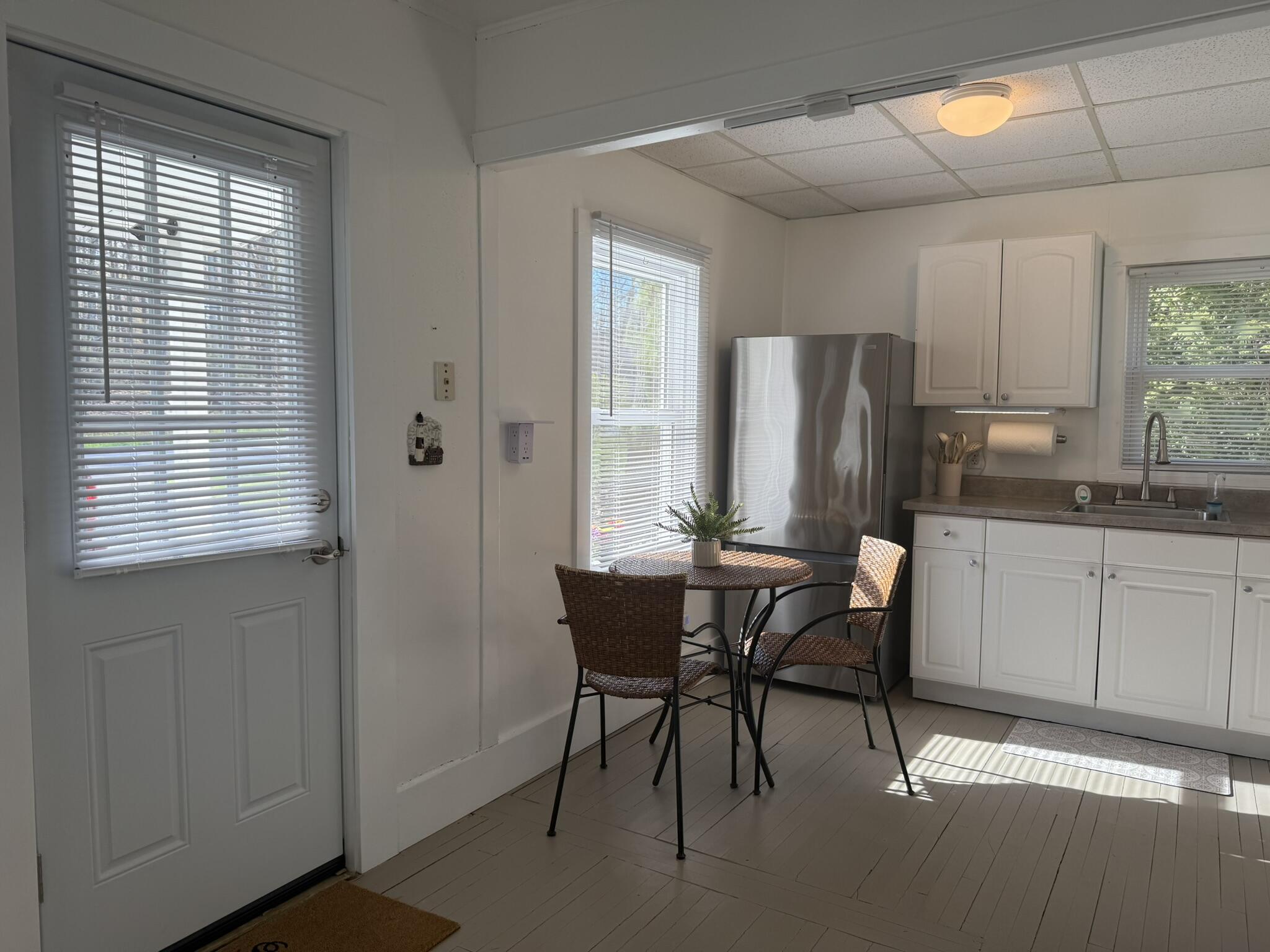 2148 N Lakeshore Drive Ludington MI 49431