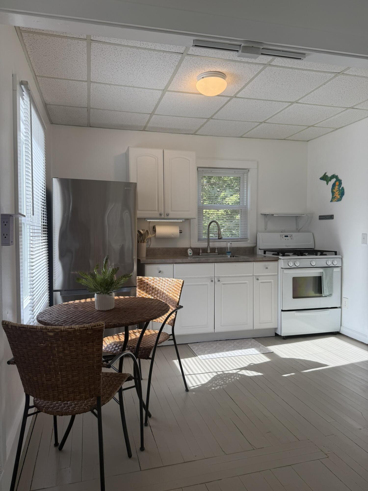 2148 N Lakeshore Drive Ludington MI 49431