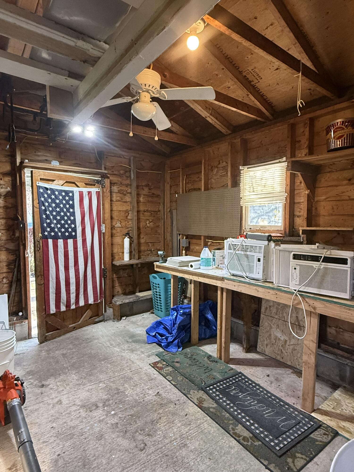 2148 N Lakeshore Drive Ludington MI 49431
