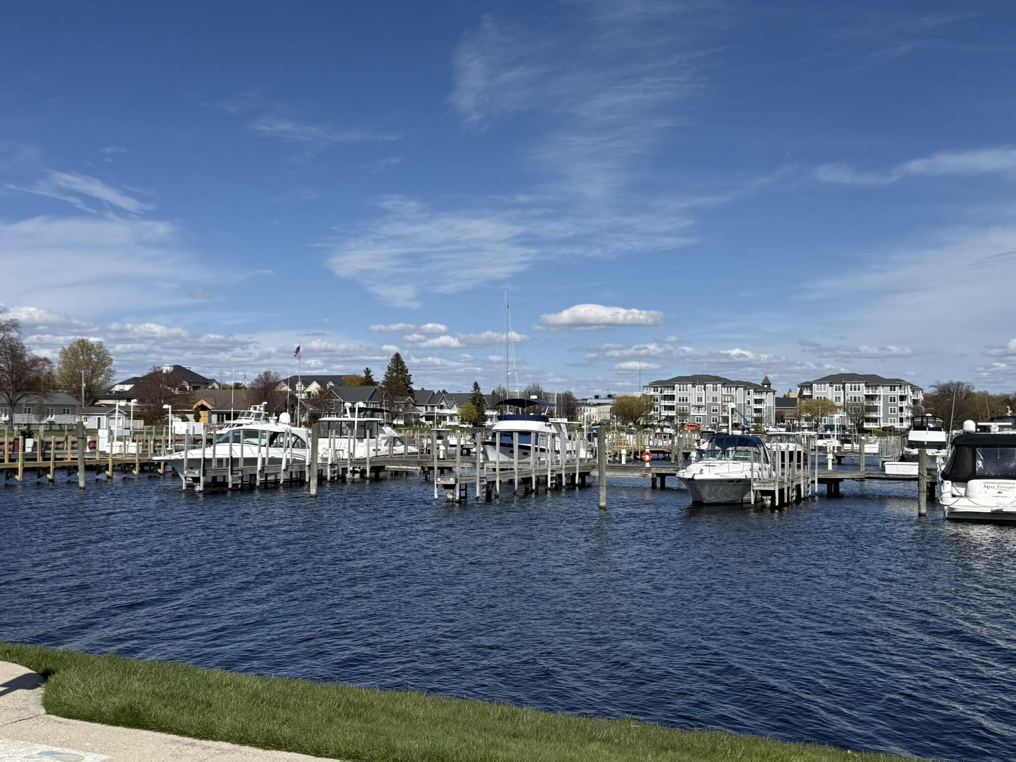 2148 N Lakeshore Drive Ludington MI 49431