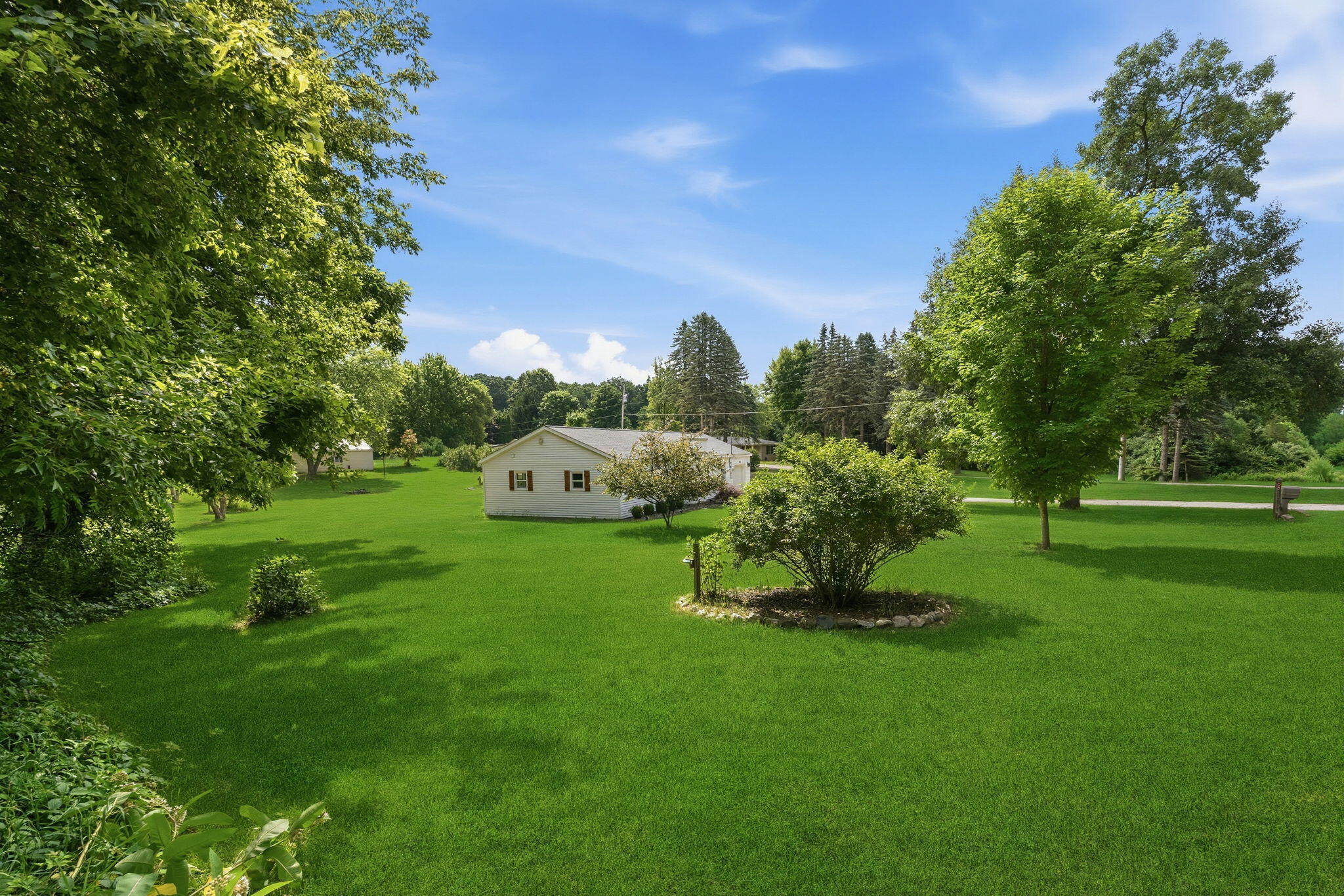 6436 Myers Lake Avenue NE Rockford MI 49341