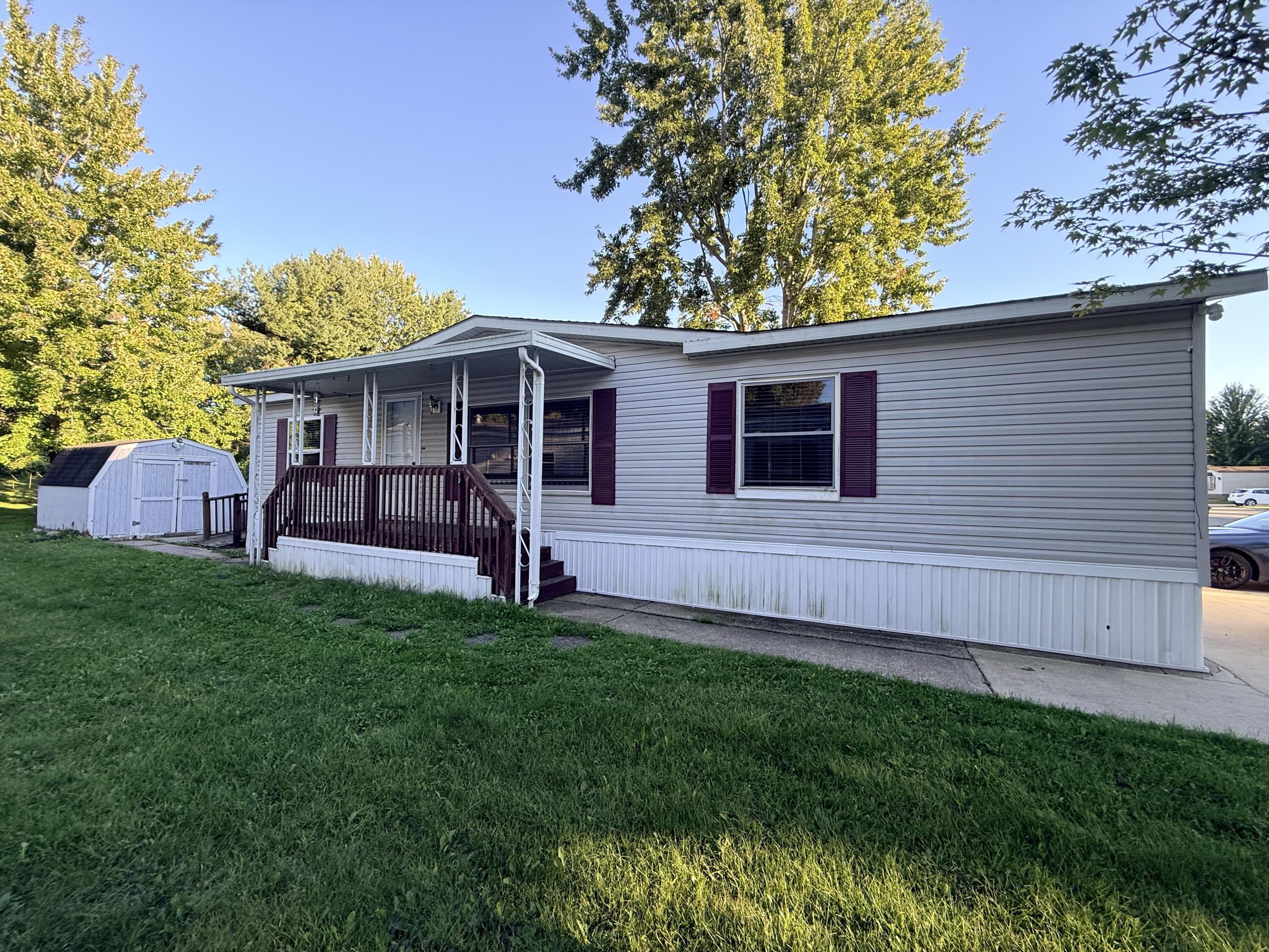 4484 Gardens Boulevard NW Grand Rapids MI 49534