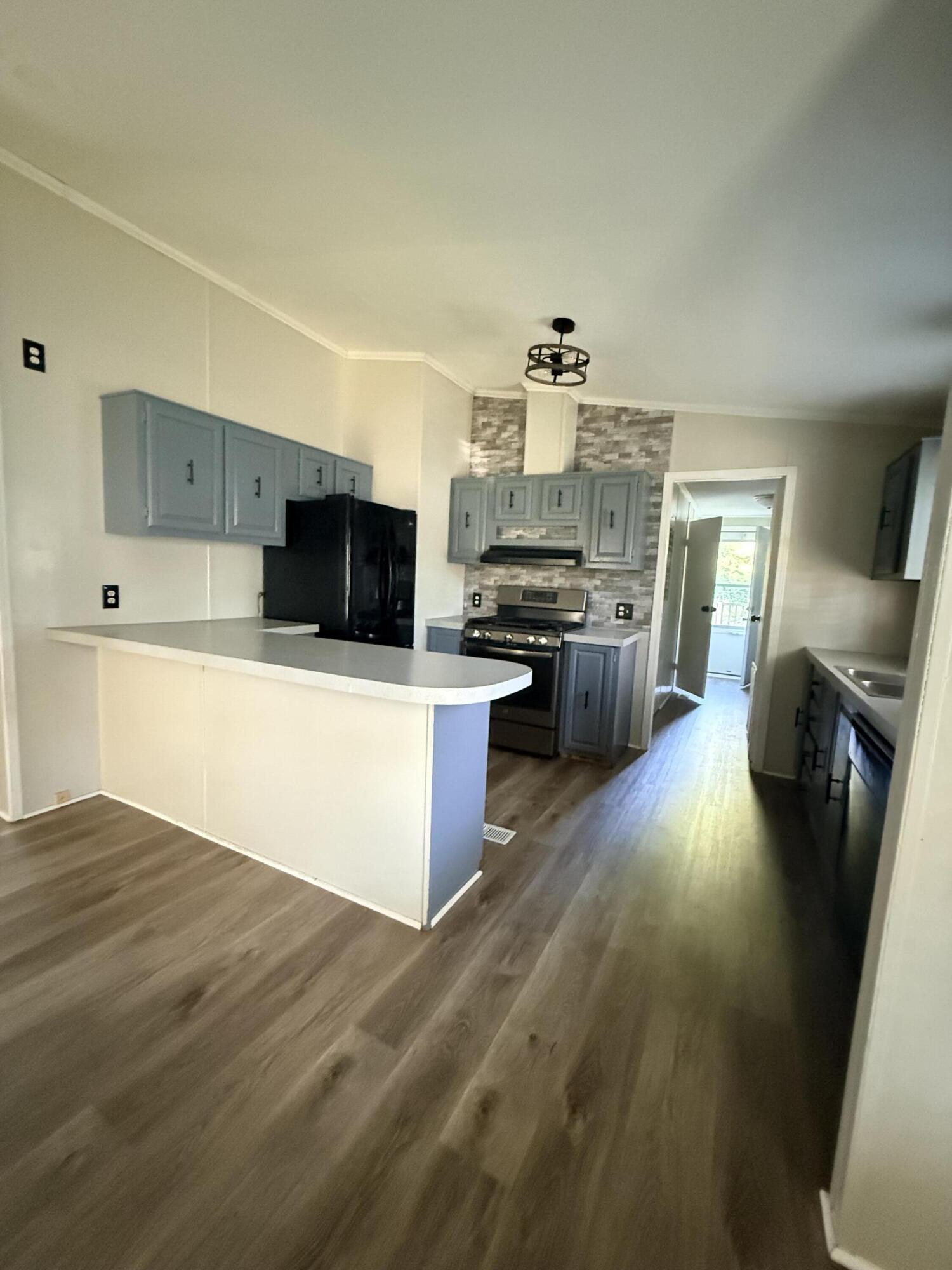 4484 Gardens Boulevard NW Grand Rapids MI 49534