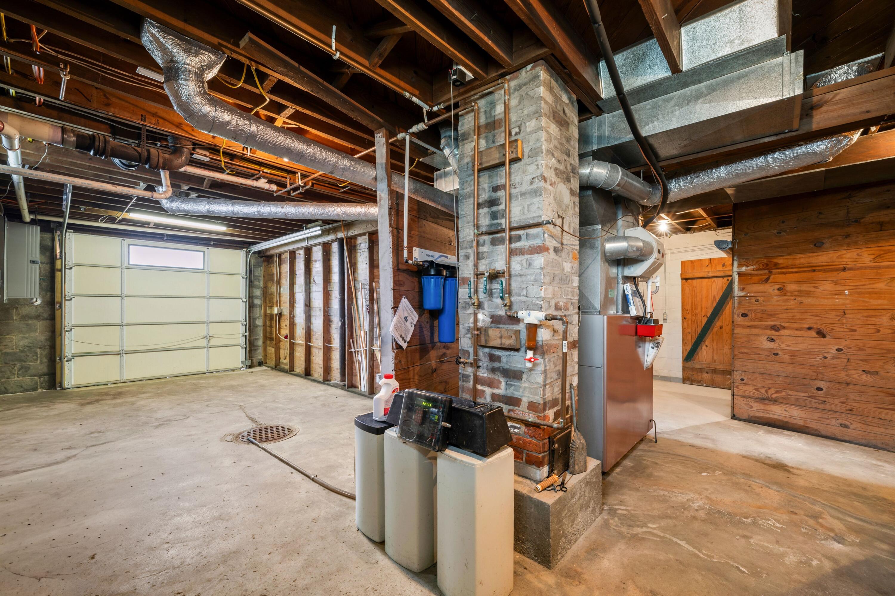 1815 E Glendora Road Buchanan MI 49107