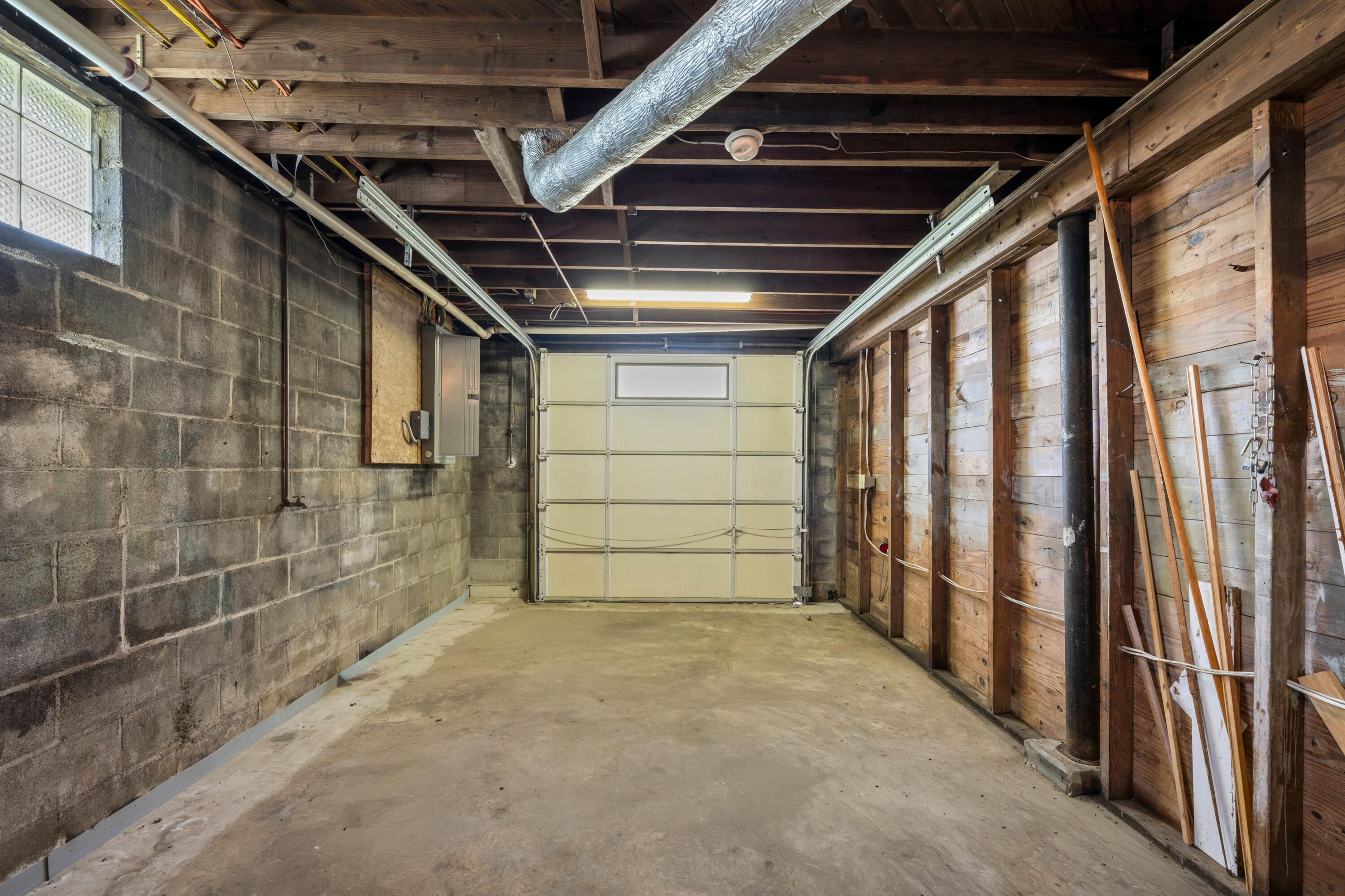 1815 E Glendora Road Buchanan MI 49107