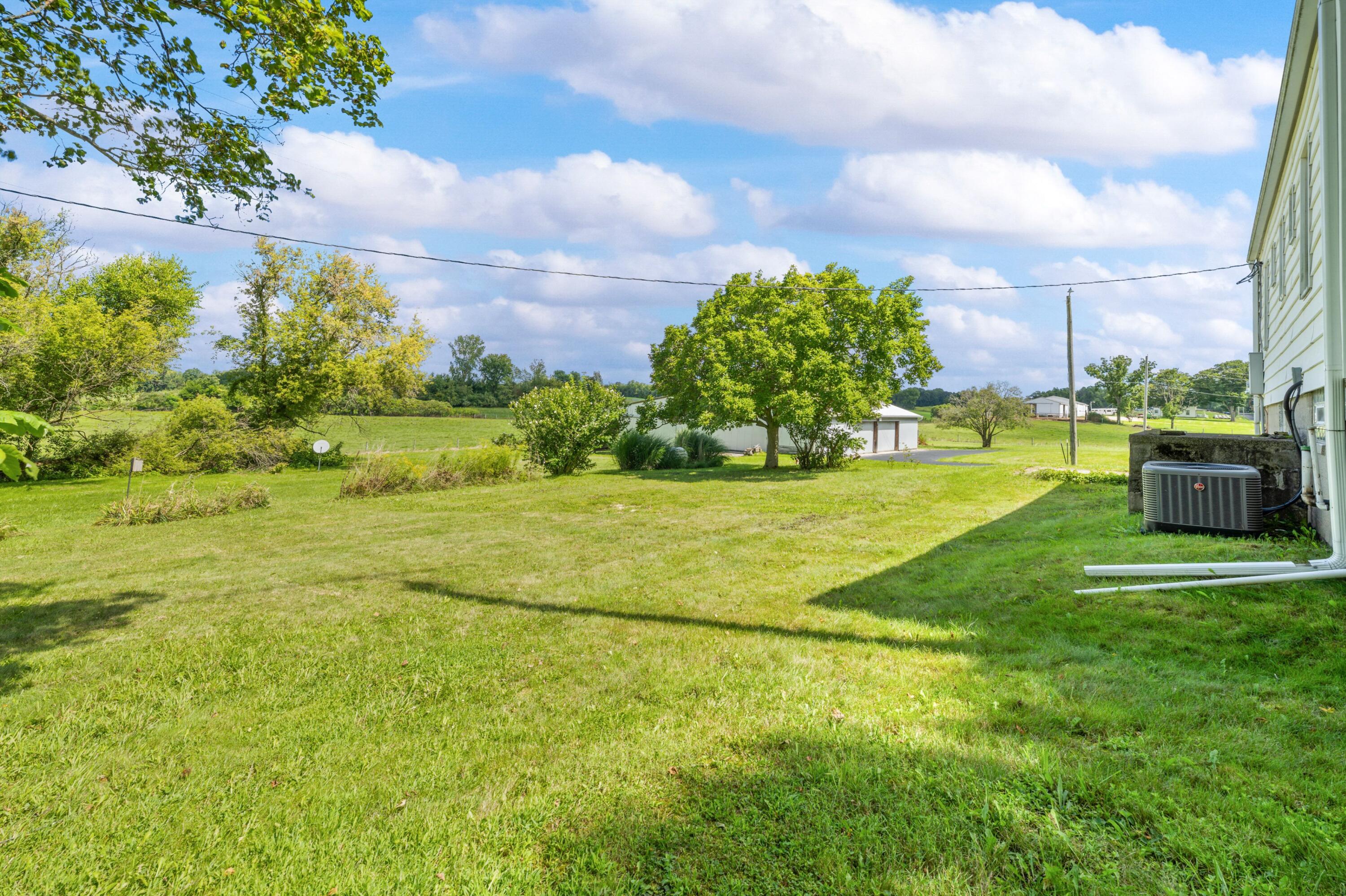 1815 E Glendora Road Buchanan MI 49107