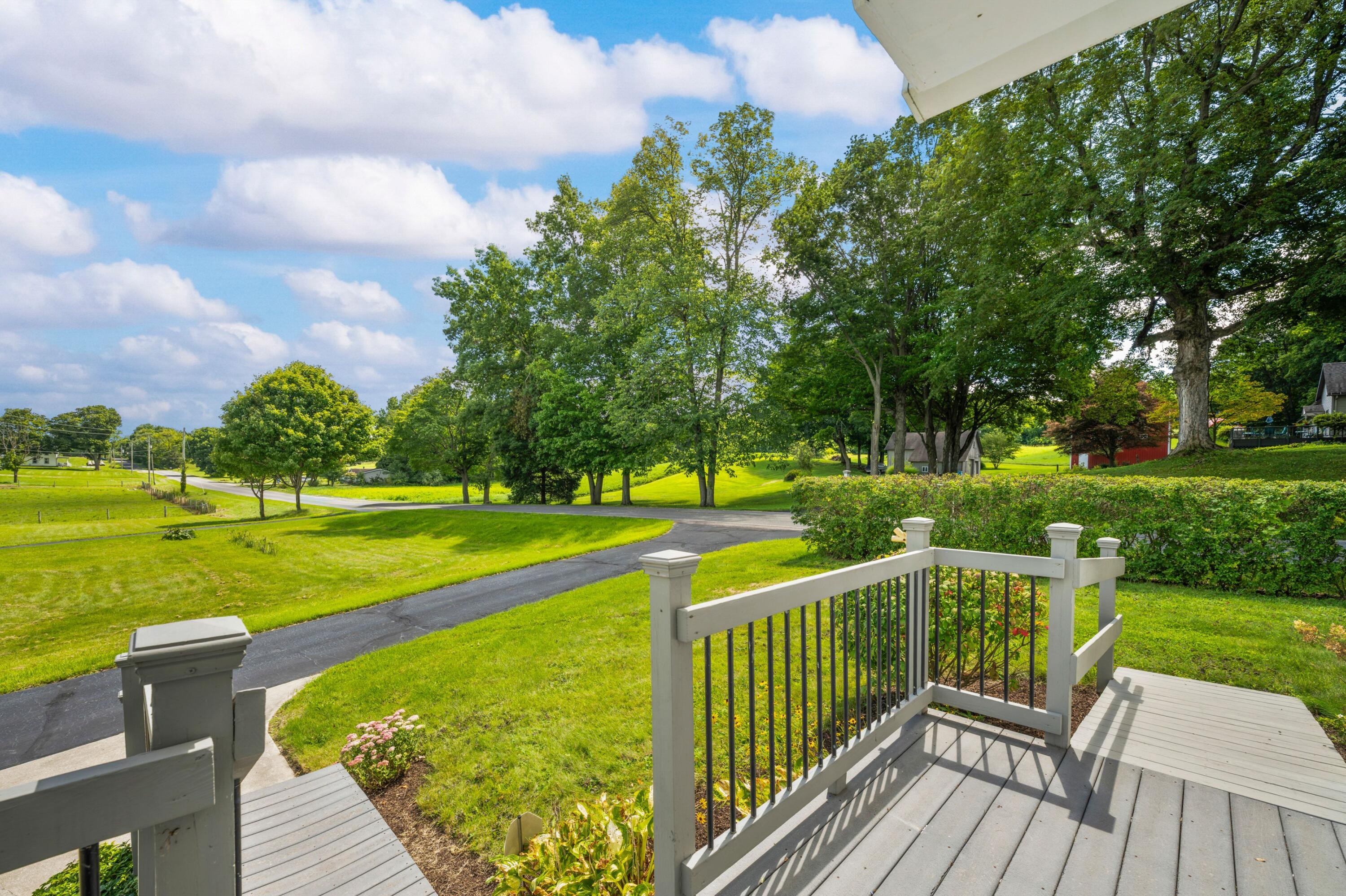 1815 E Glendora Road Buchanan MI 49107