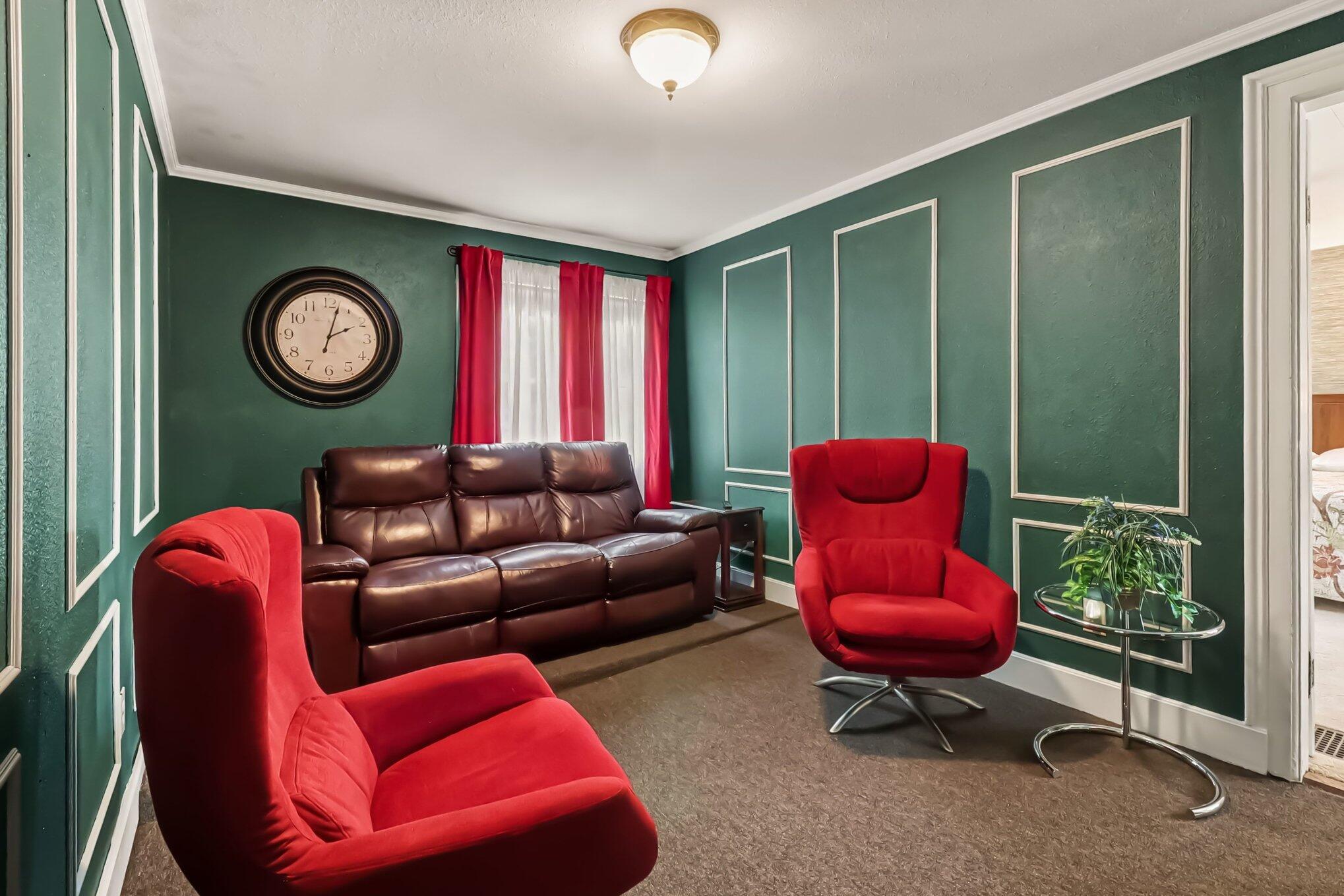 206 N Gaylord Avenue Ludington MI 49431