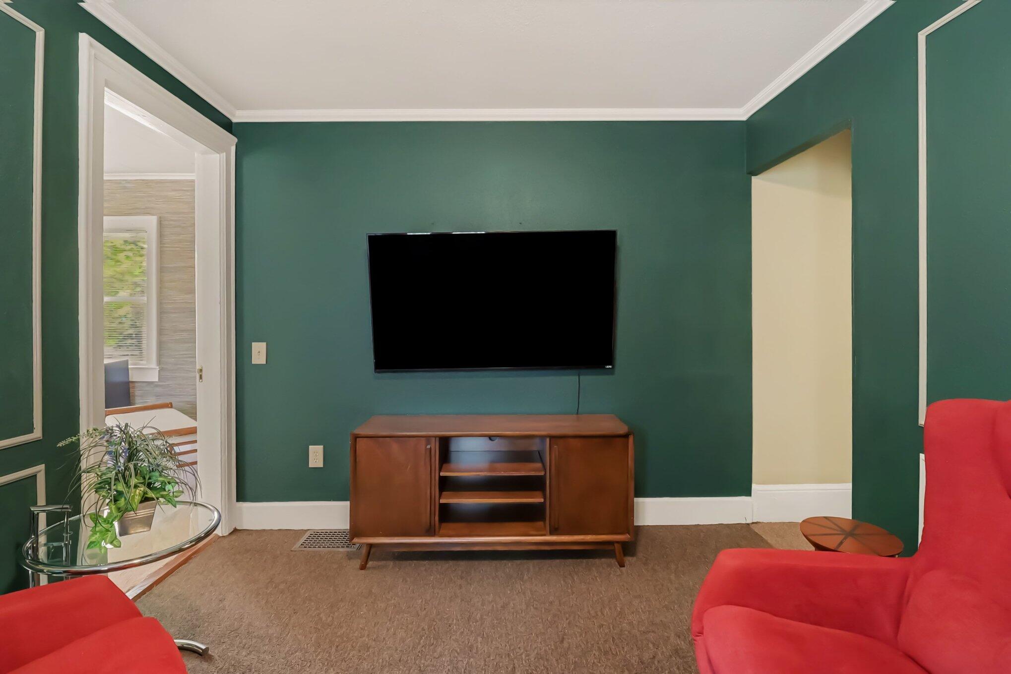 206 N Gaylord Avenue Ludington MI 49431
