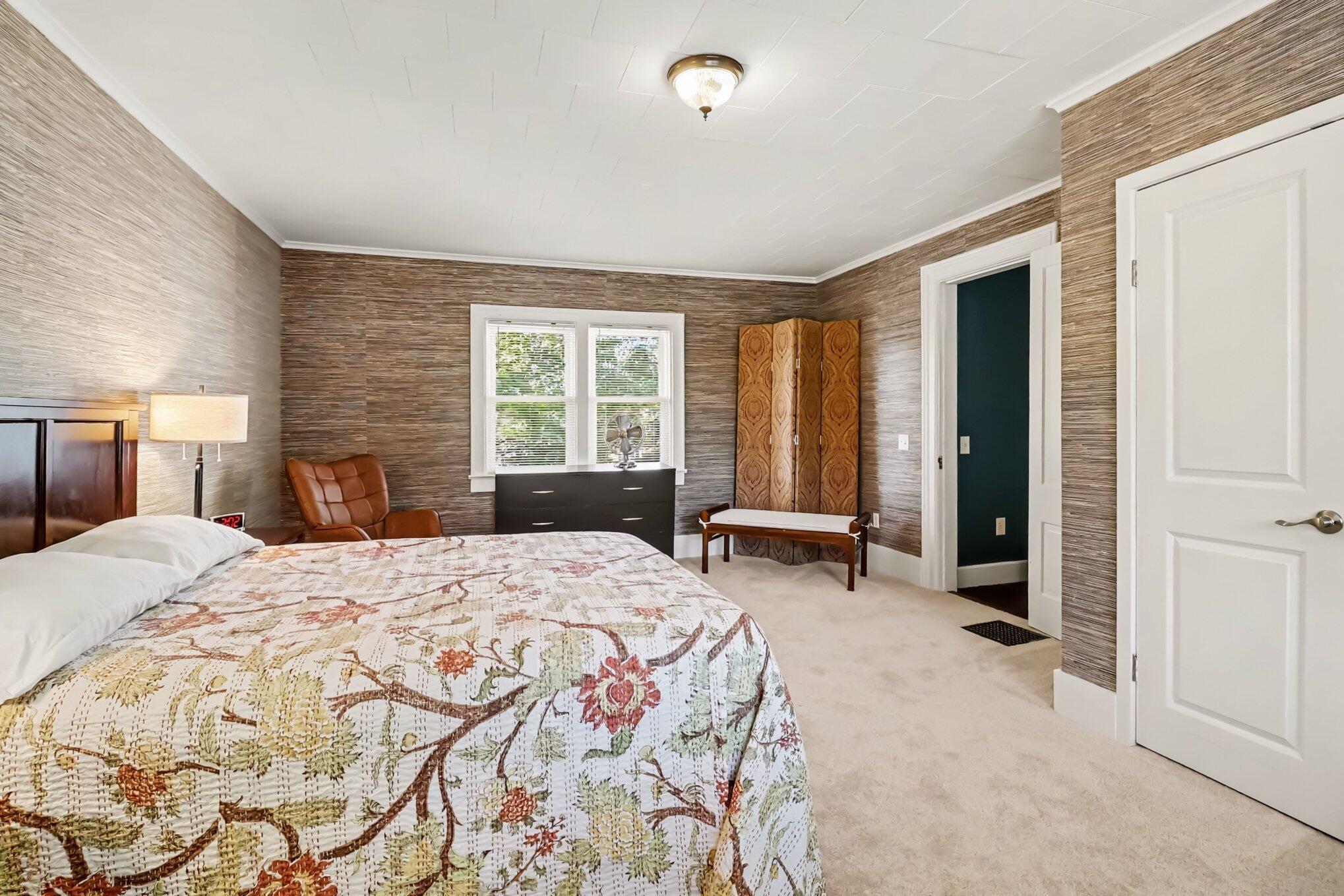 206 N Gaylord Avenue Ludington MI 49431