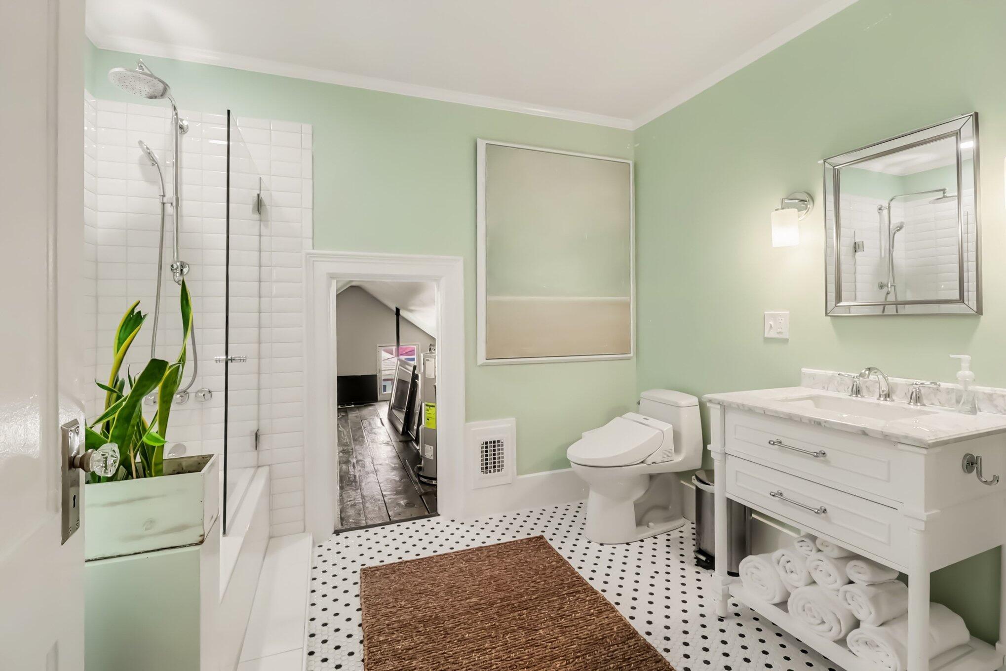 206 N Gaylord Avenue Ludington MI 49431
