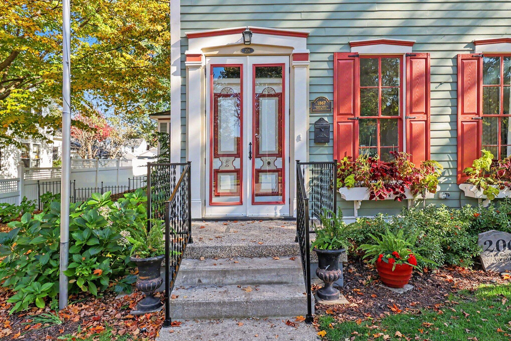 206 N Gaylord Avenue Ludington MI 49431
