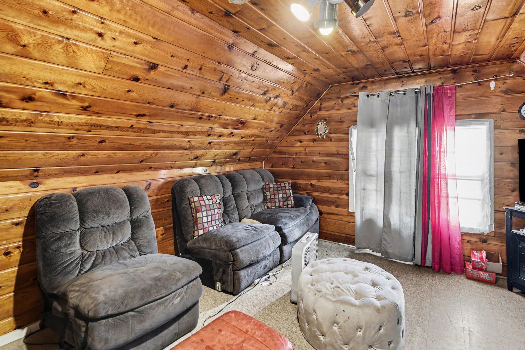 507 Summerfelt Drive Benton Harbor MI 49022