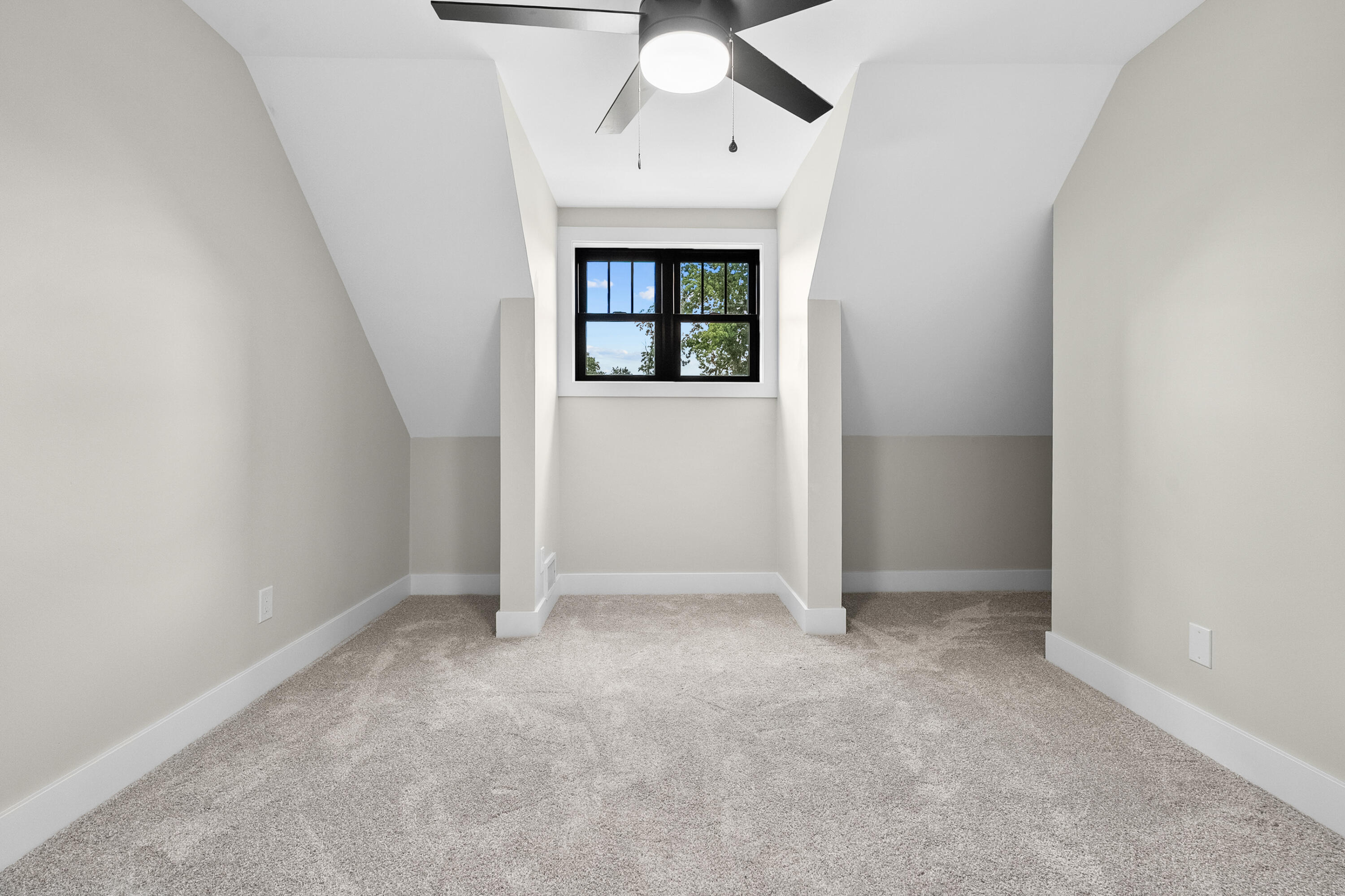 5217 Green Pine Lane Kalamazoo MI 49009