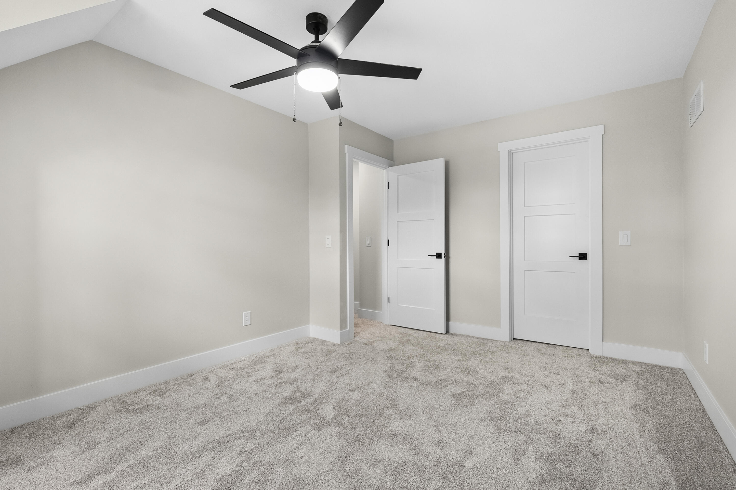 5217 Green Pine Lane Kalamazoo MI 49009
