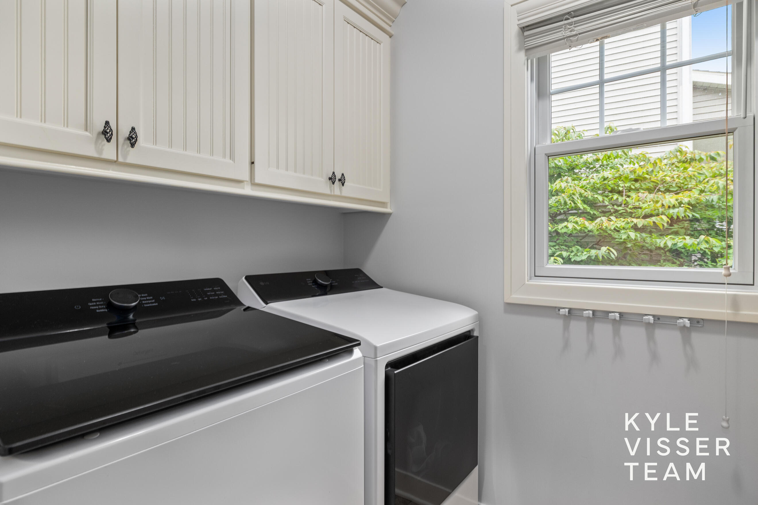 1622 Amberley Court SE East Grand Rapids MI 49506