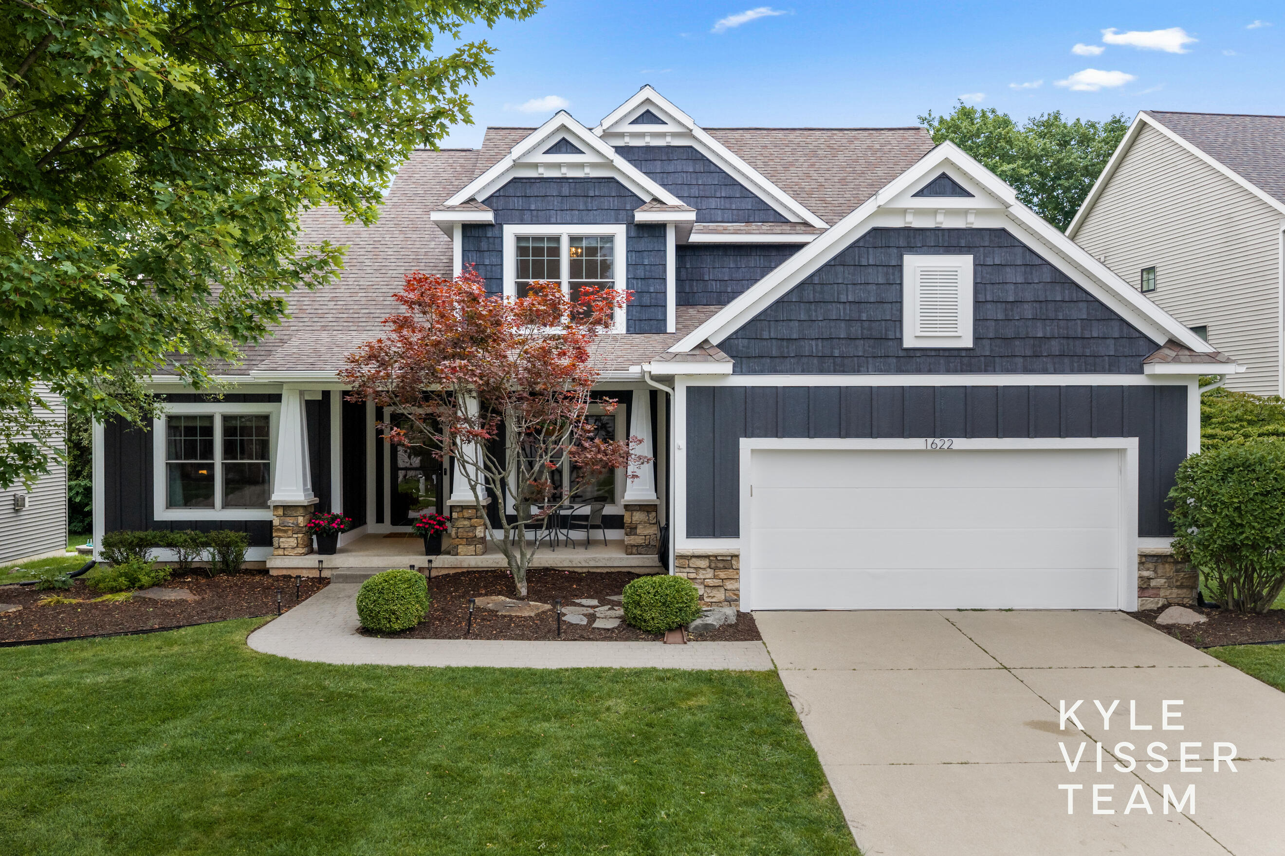1622 Amberley Court SE East Grand Rapids MI 49506