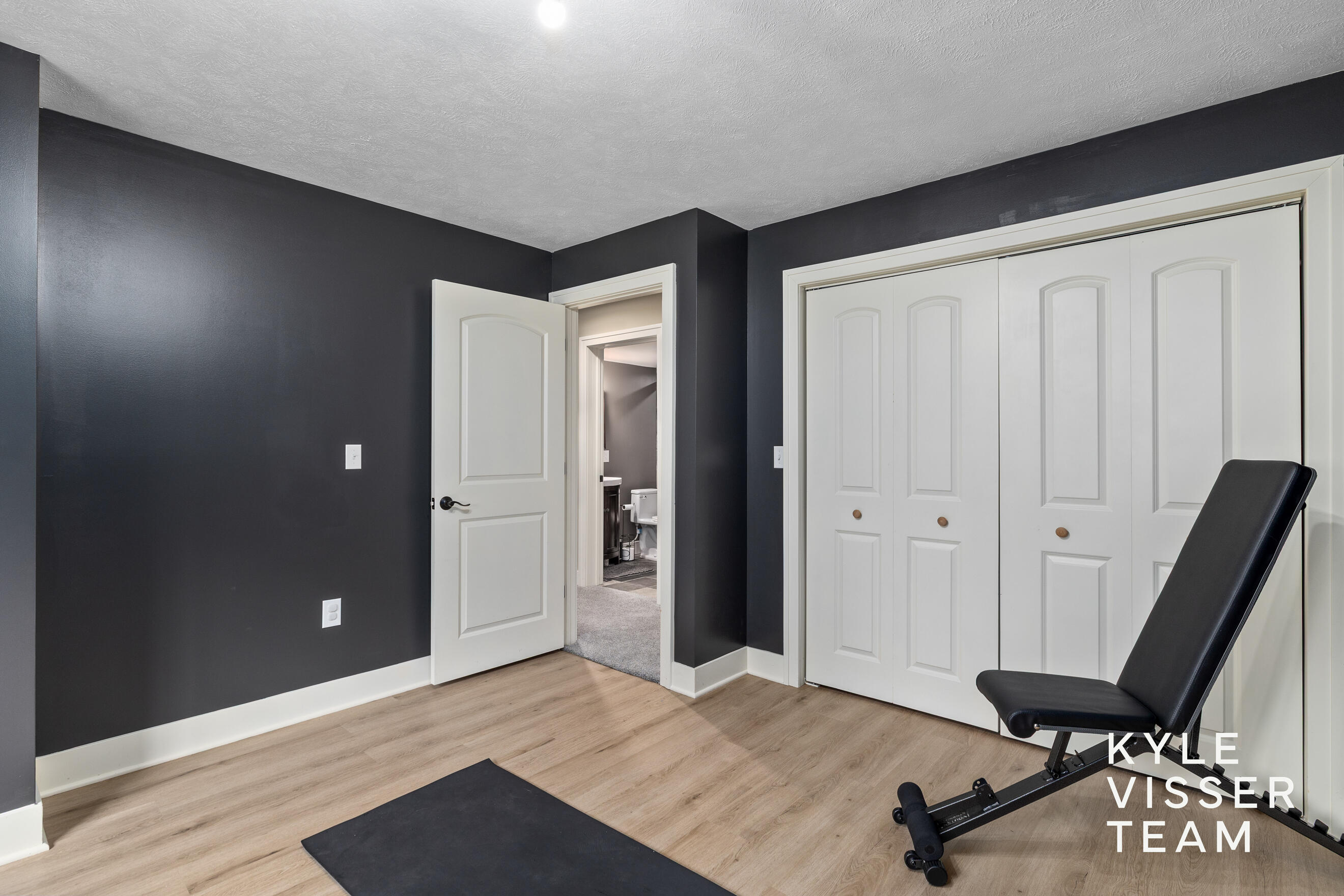 1622 Amberley Court SE East Grand Rapids MI 49506