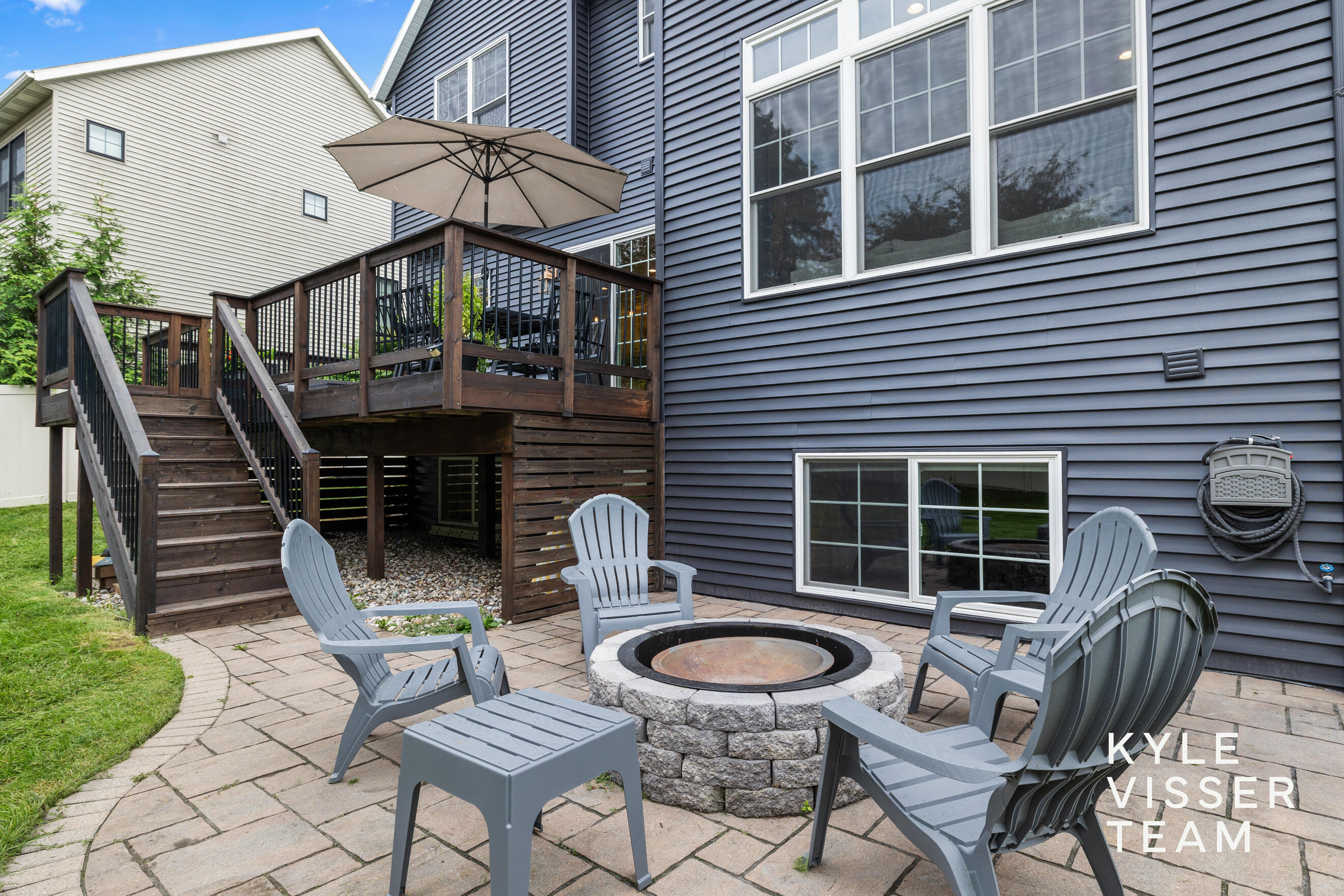 1622 Amberley Court SE East Grand Rapids MI 49506