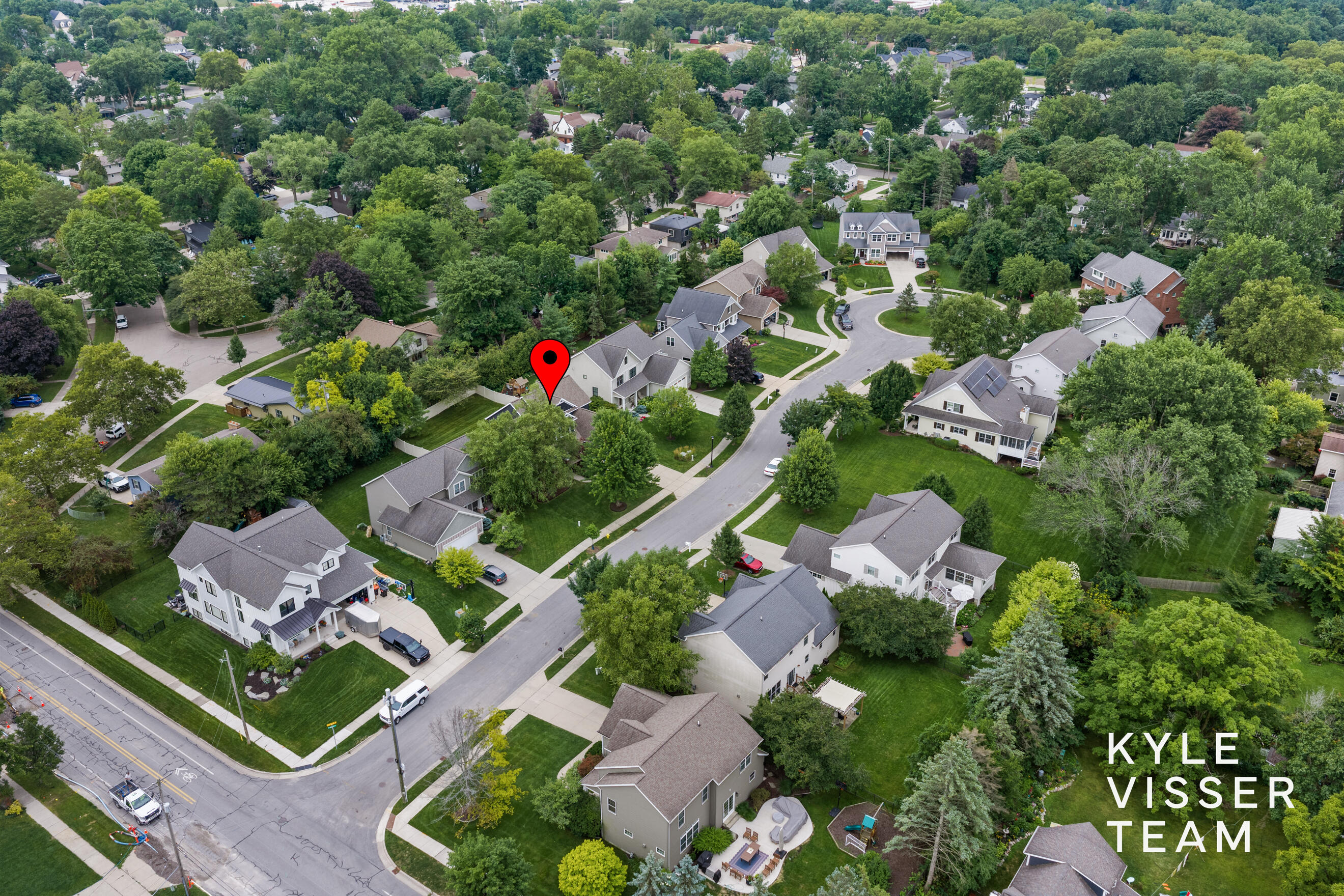 1622 Amberley Court SE East Grand Rapids MI 49506