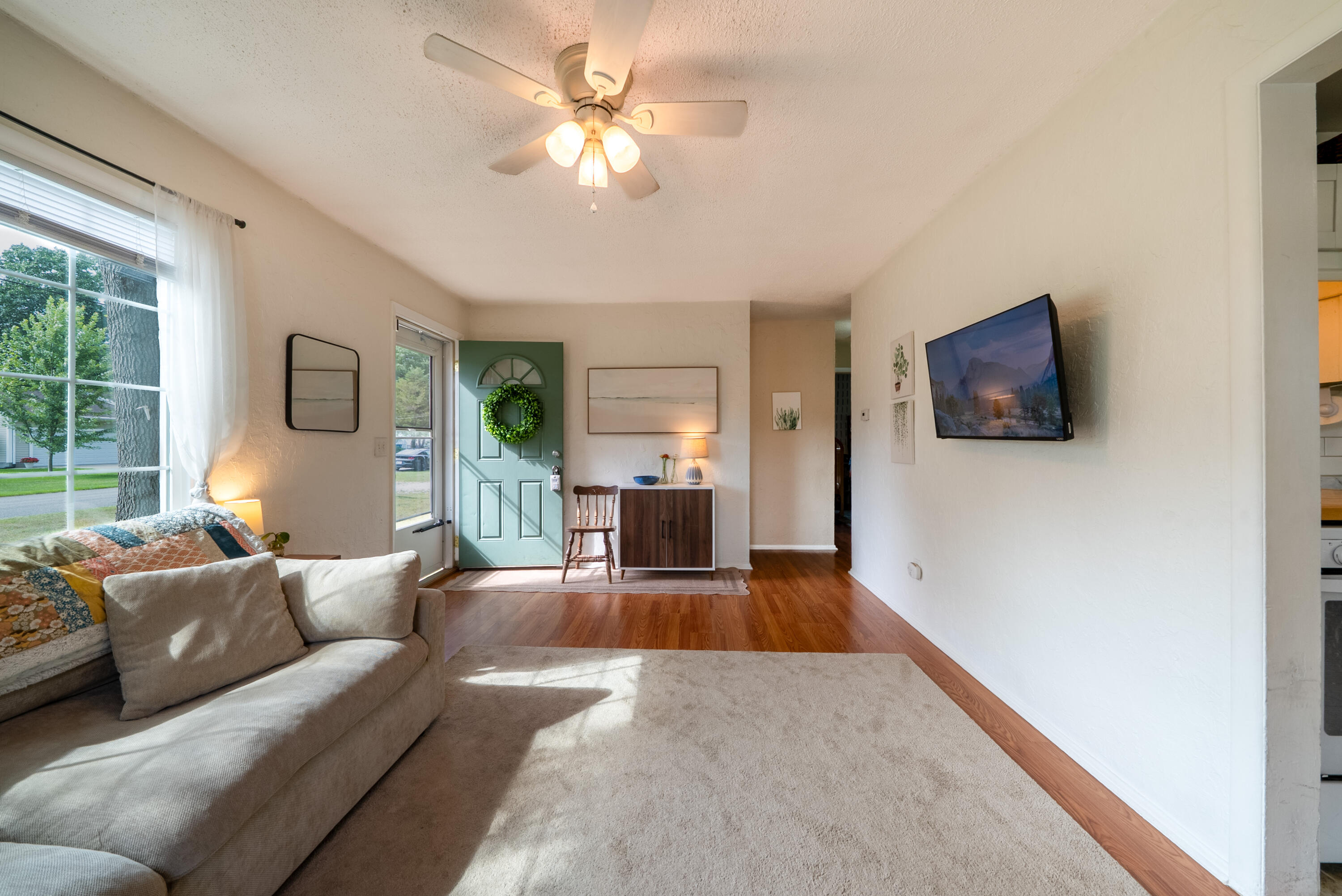 1210 Woodcrest Street Muskegon MI 49442