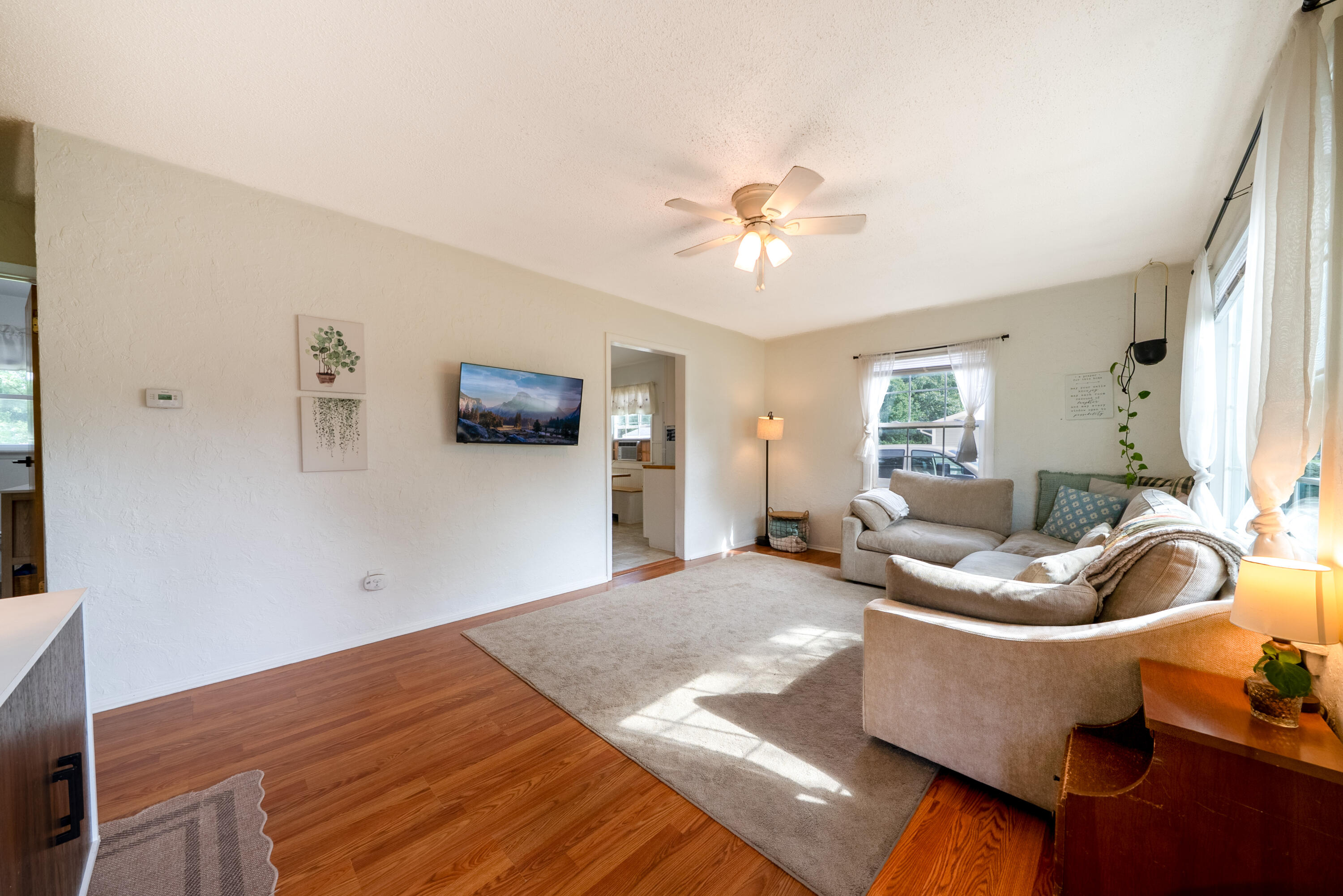 1210 Woodcrest Street Muskegon MI 49442