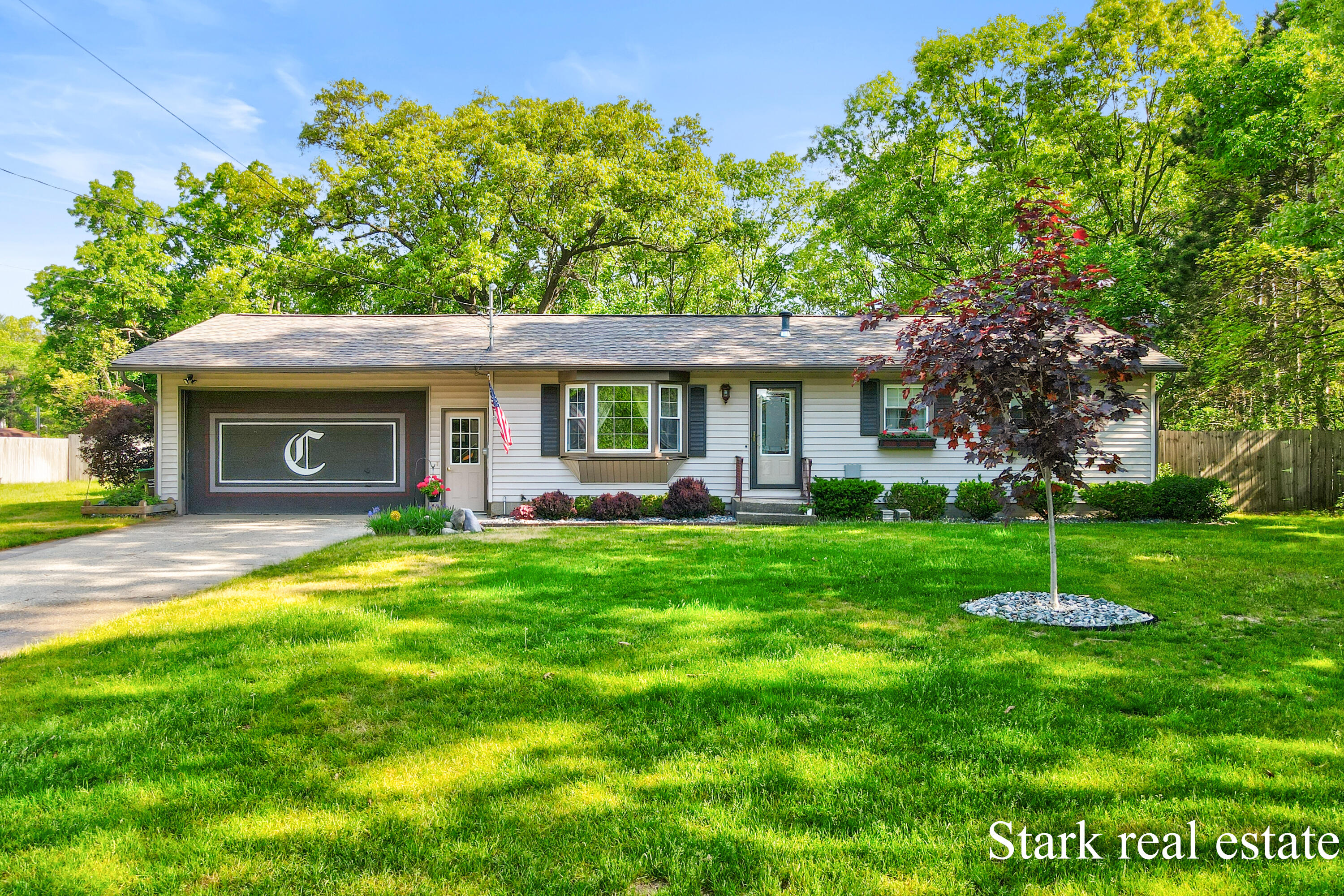 1290 Cardinal Circle Drive Muskegon MI 49445