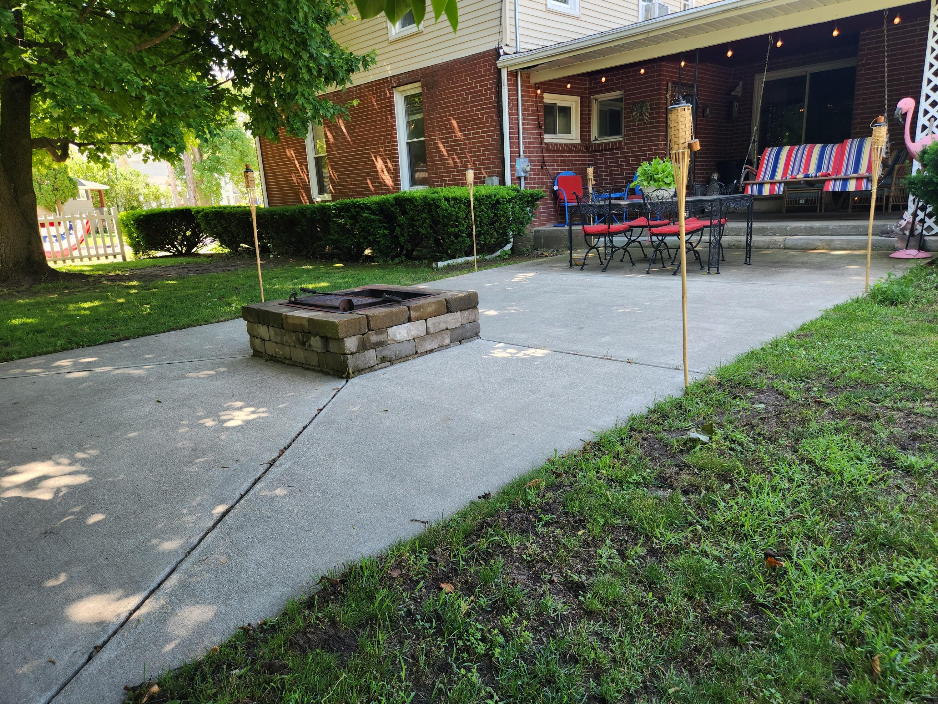 315 N Main Street Allegan MI 49010