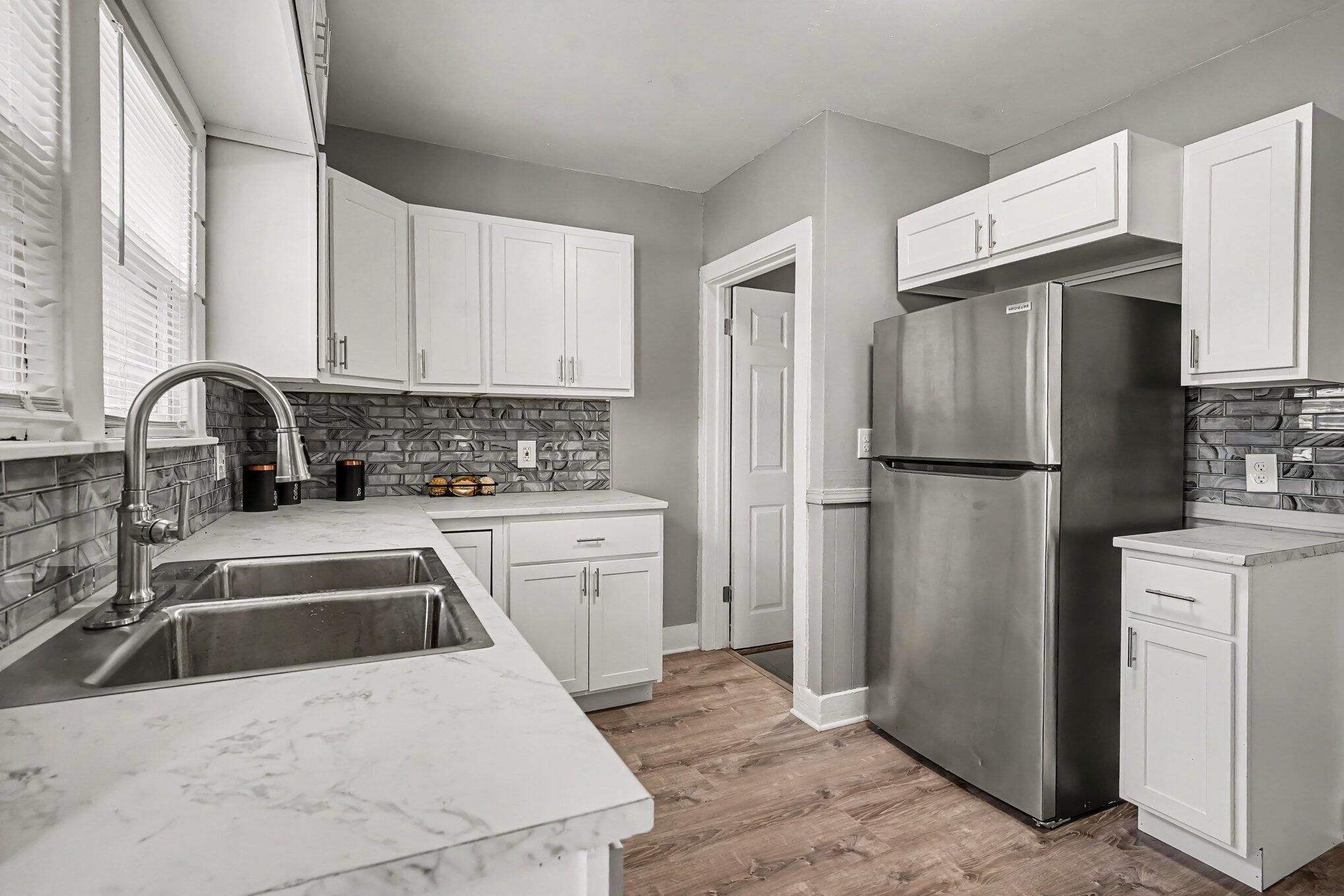 436 Catawba Avenue Muskegon MI 49442