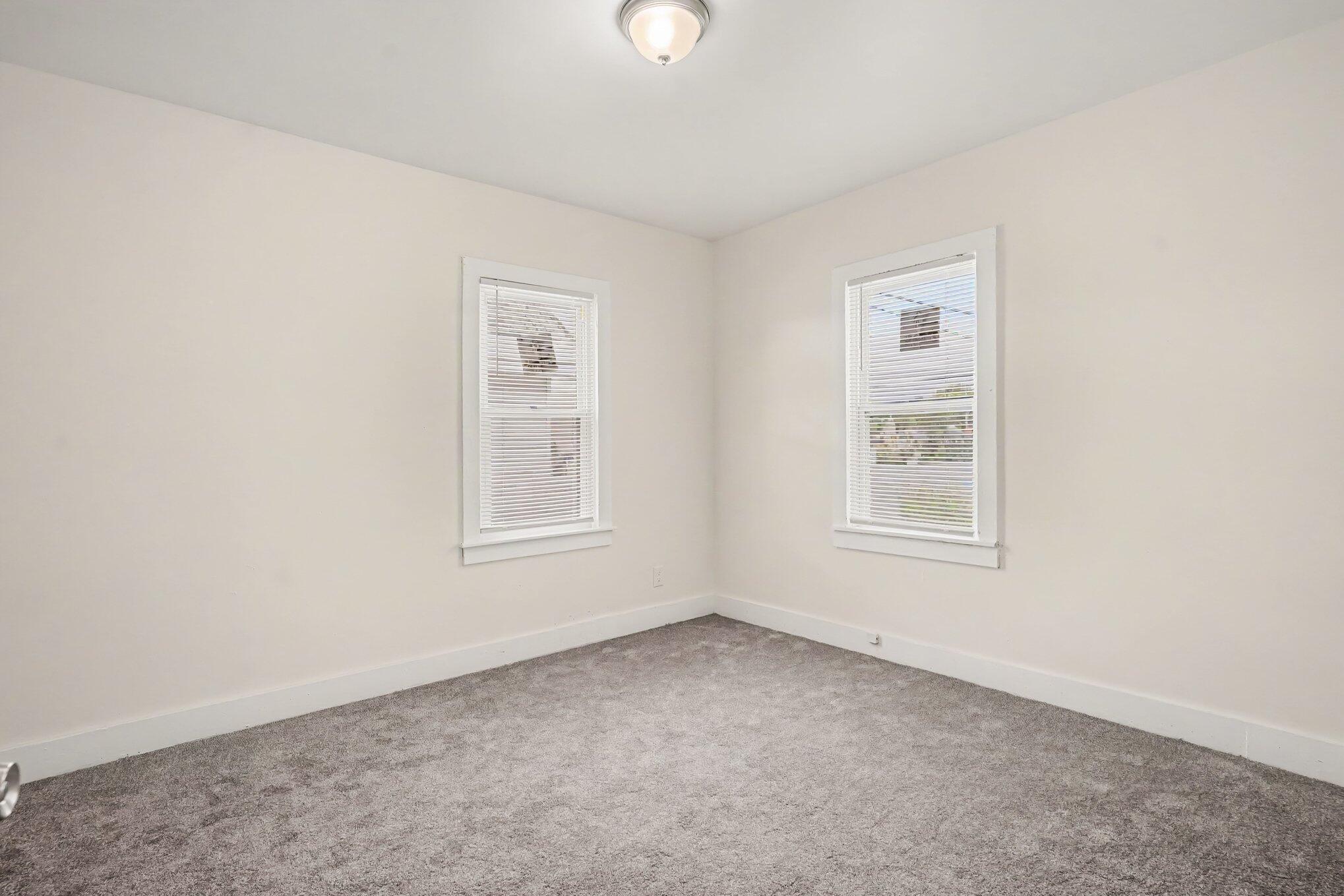436 Catawba Avenue Muskegon MI 49442