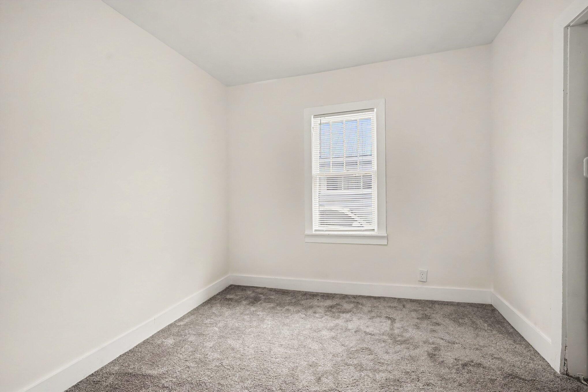 436 Catawba Avenue Muskegon MI 49442