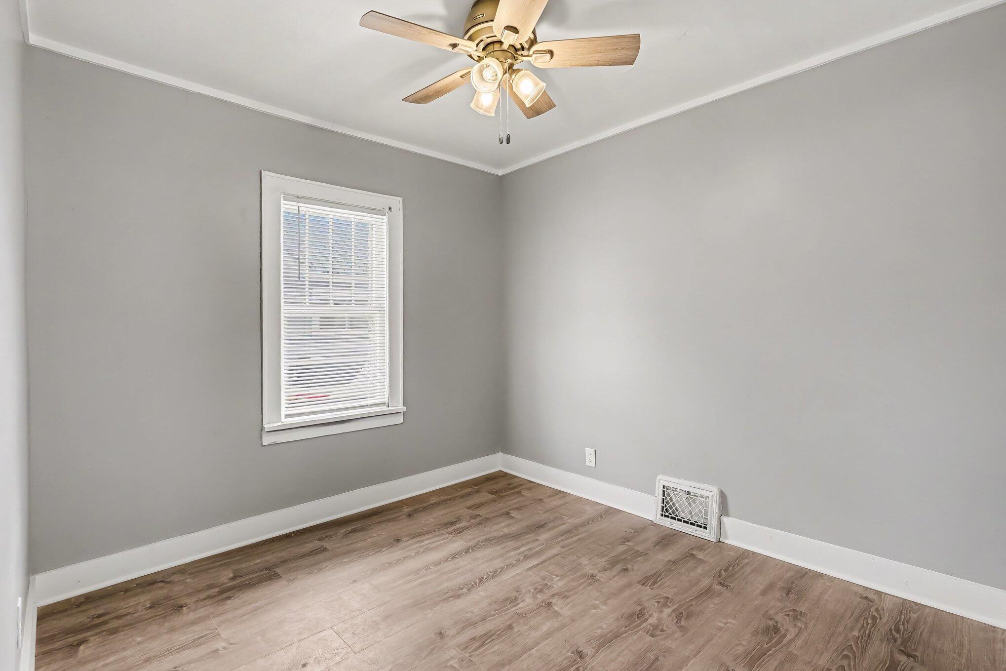 436 Catawba Avenue Muskegon MI 49442