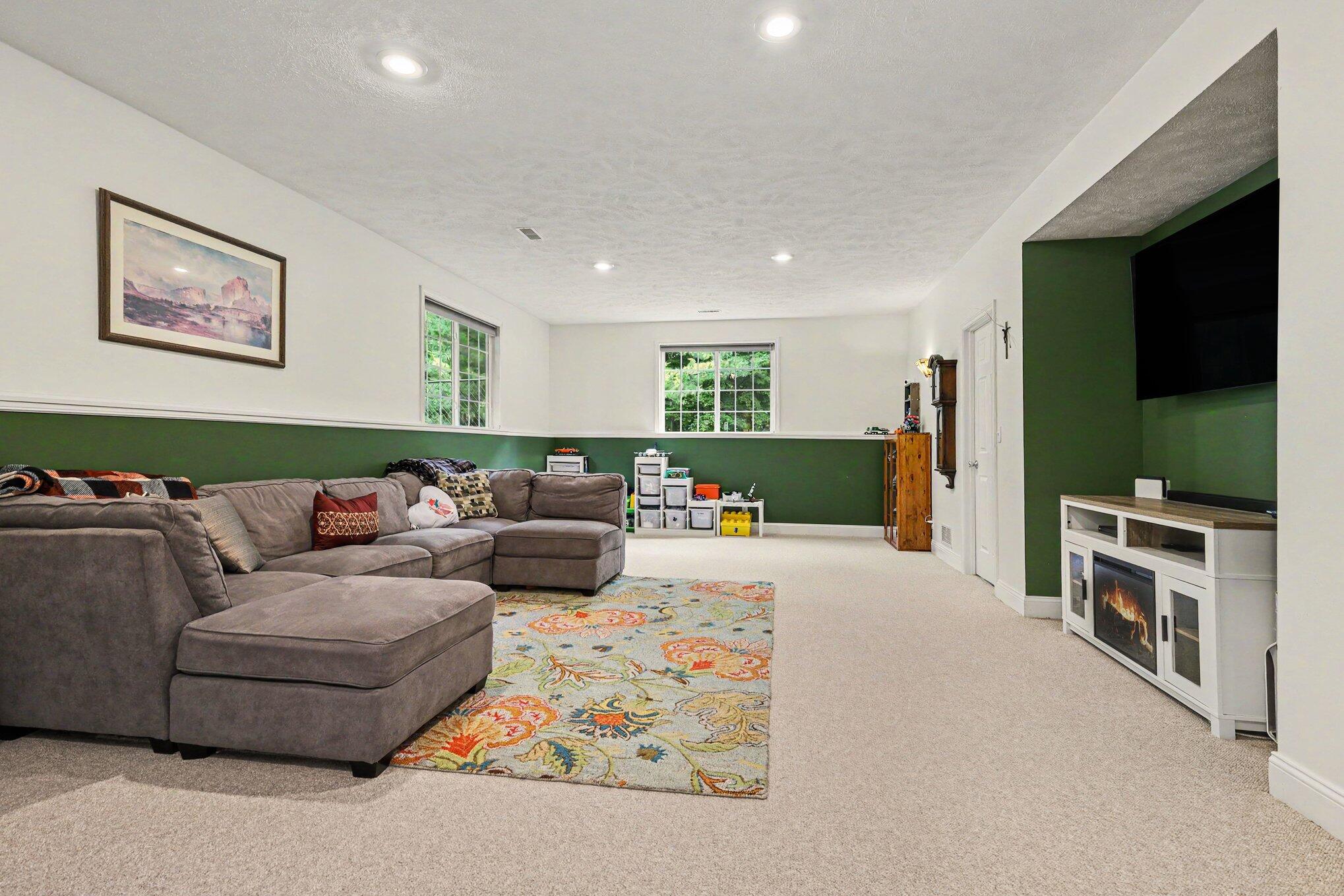7997 Rolling Meadows Drive Kalamazoo MI 49009
