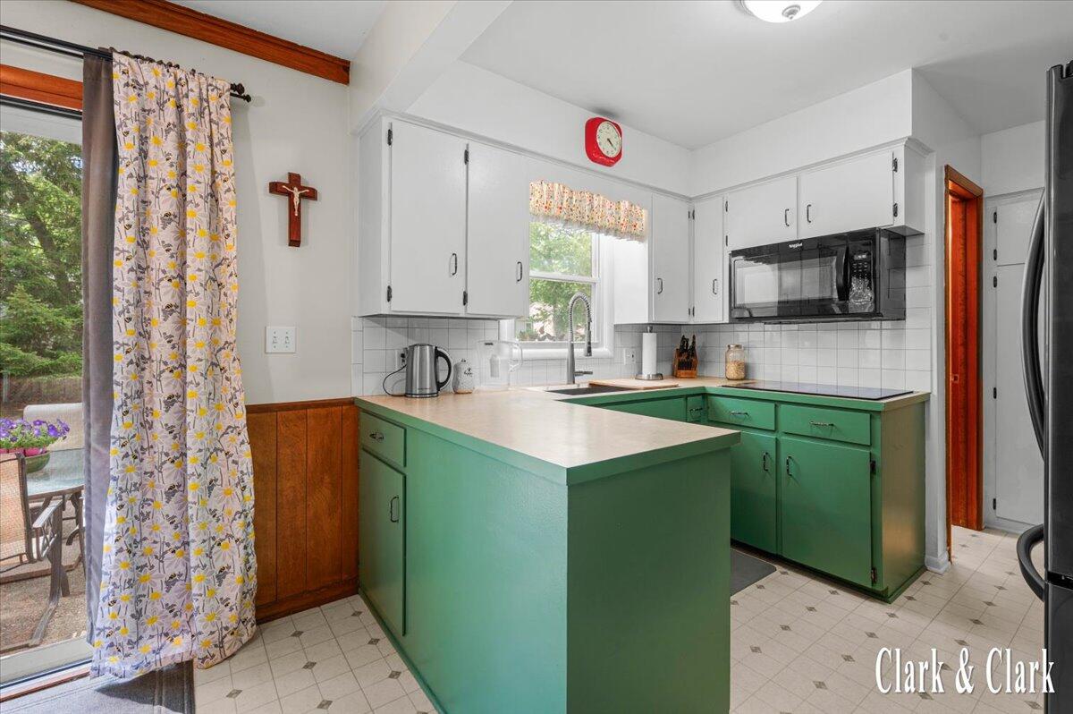 4747 Marshall Avenue SE Grand Rapids MI 49508
