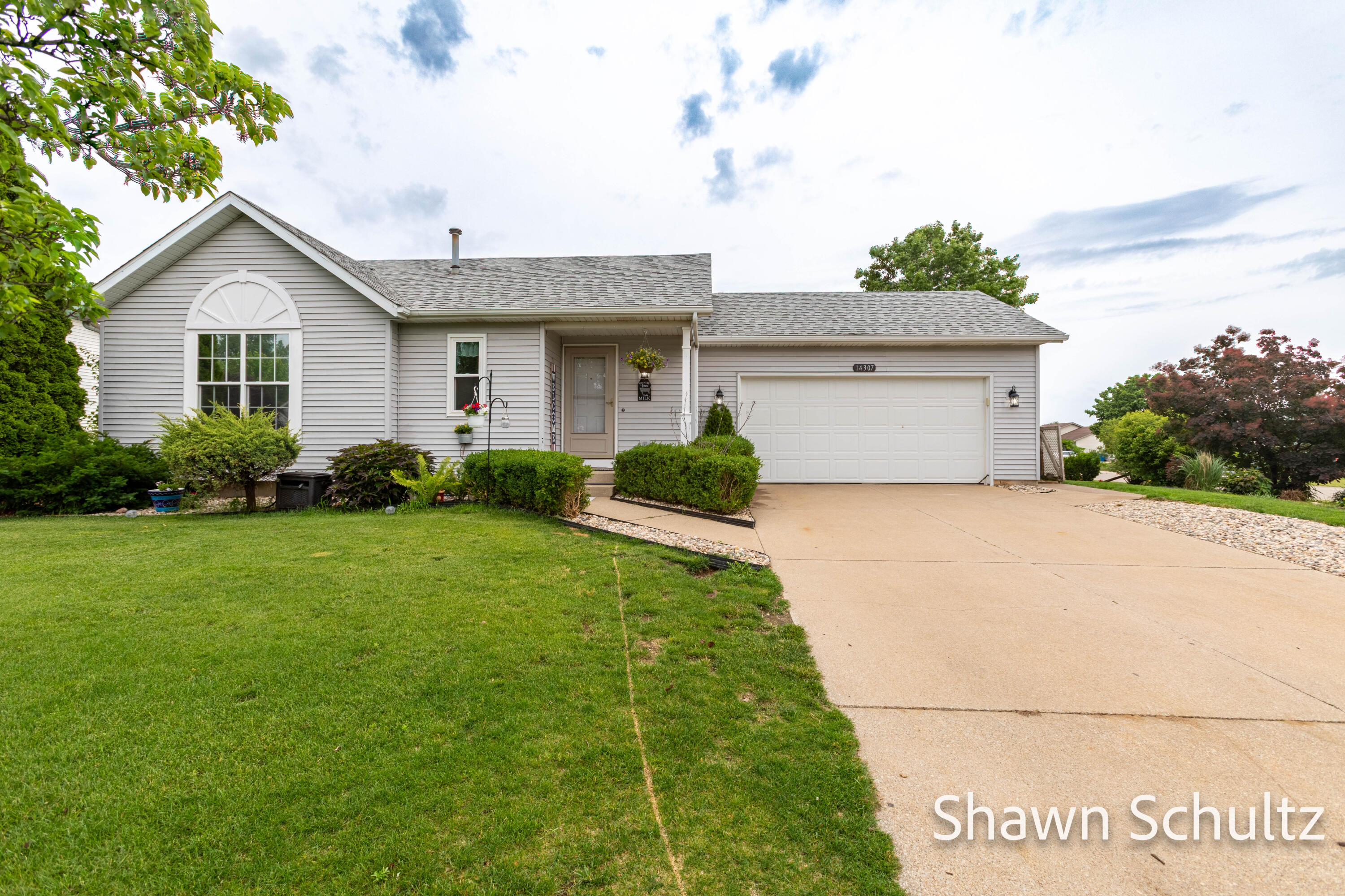 14307 Aspen Vale Drive Holland MI 49424